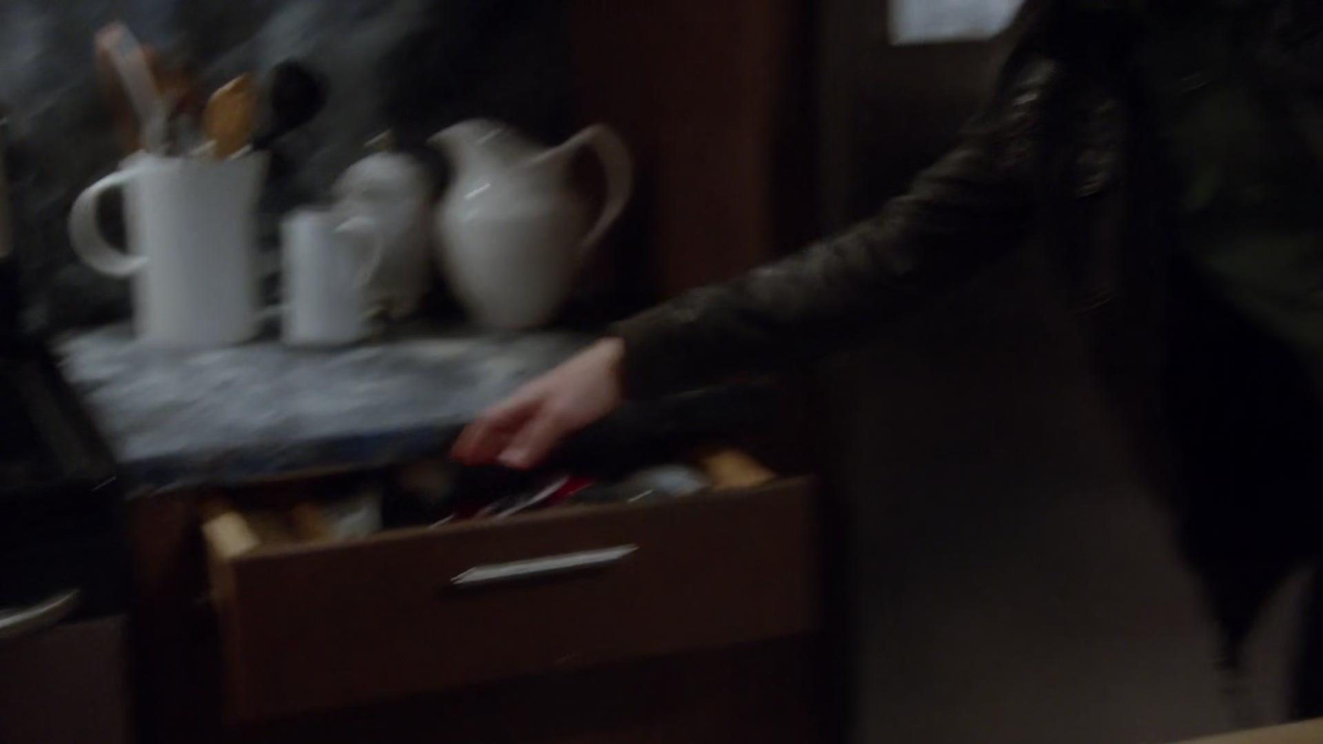 1x05_465.jpg