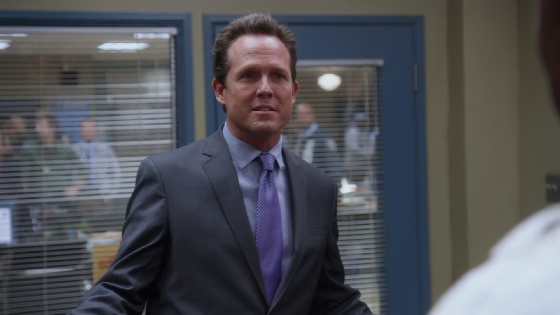 1x05_525.jpg