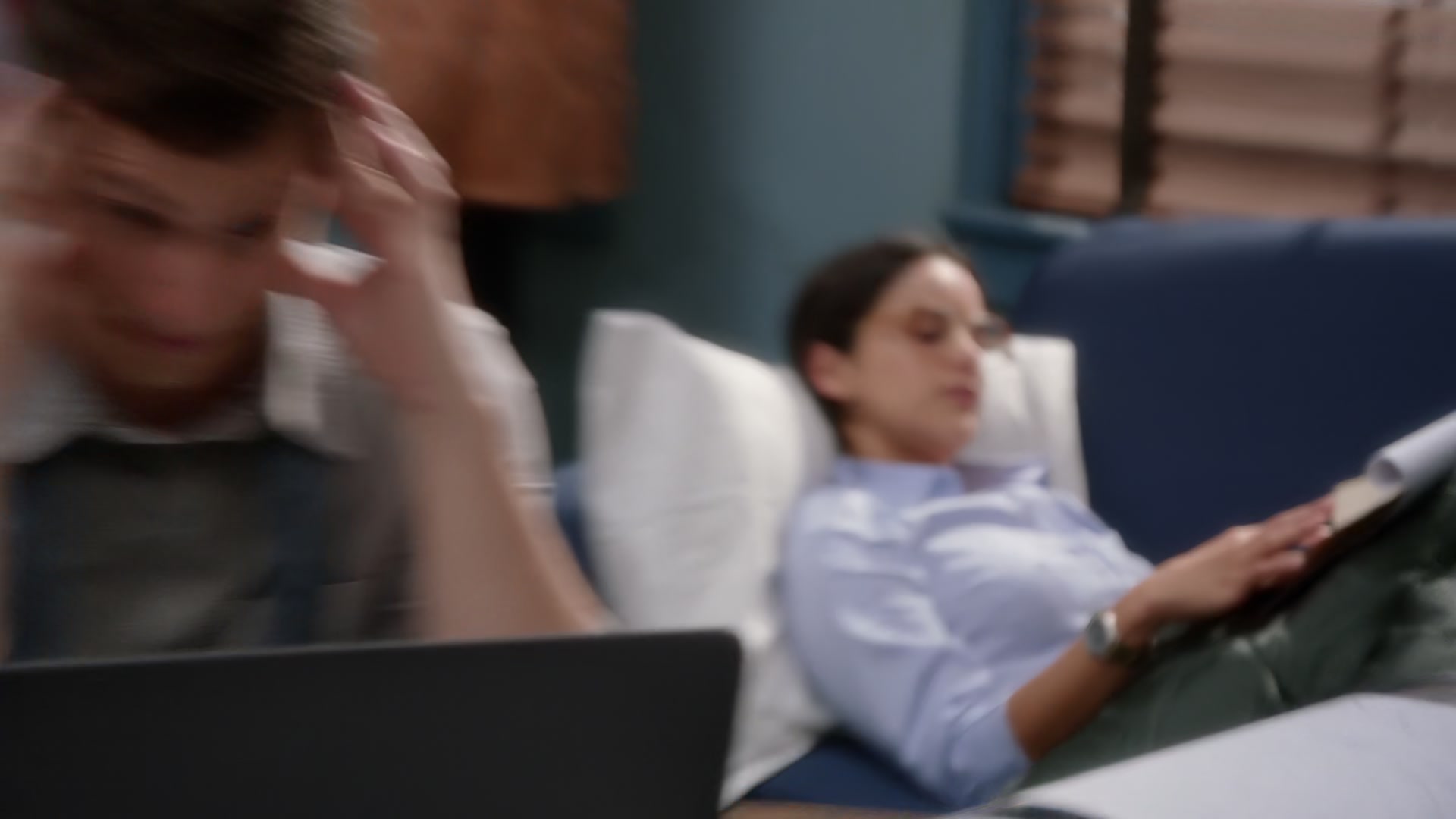 1x07_460.jpg