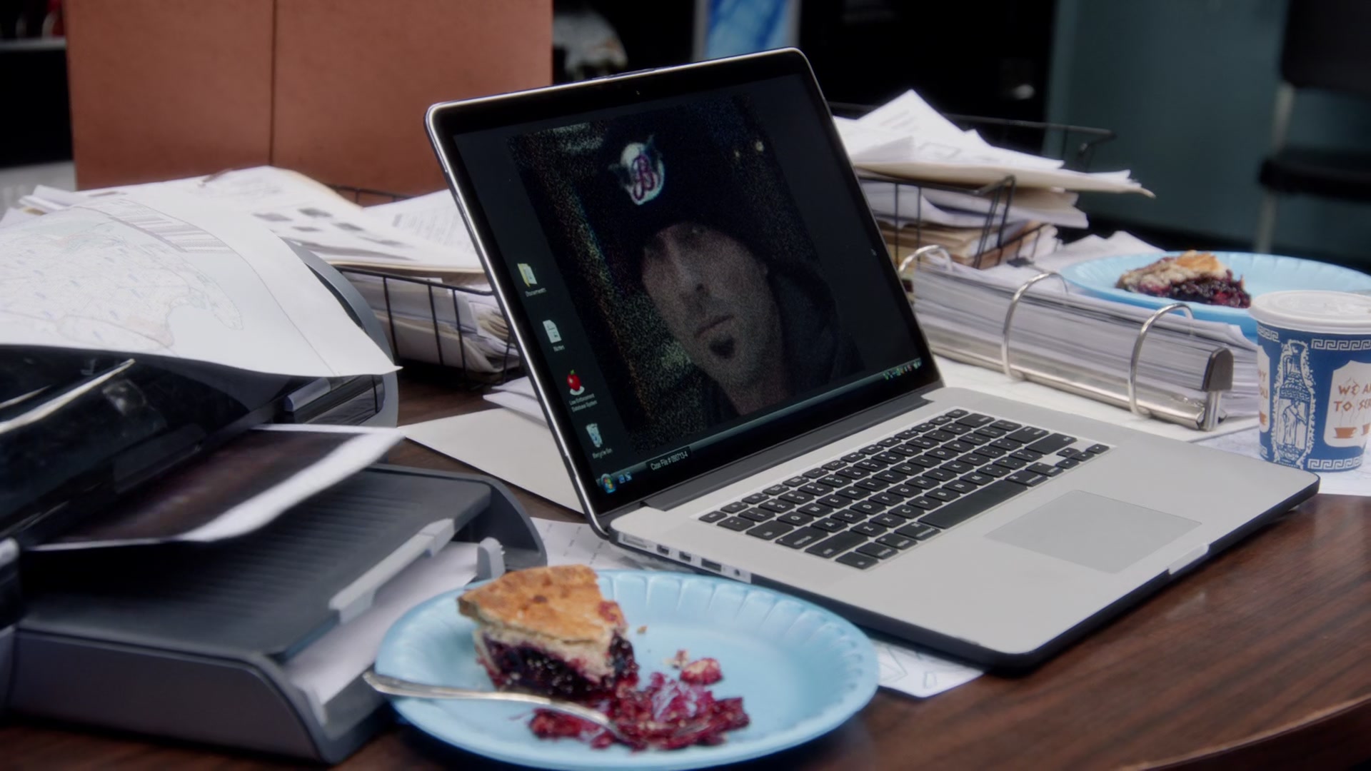 1x07_502.jpg