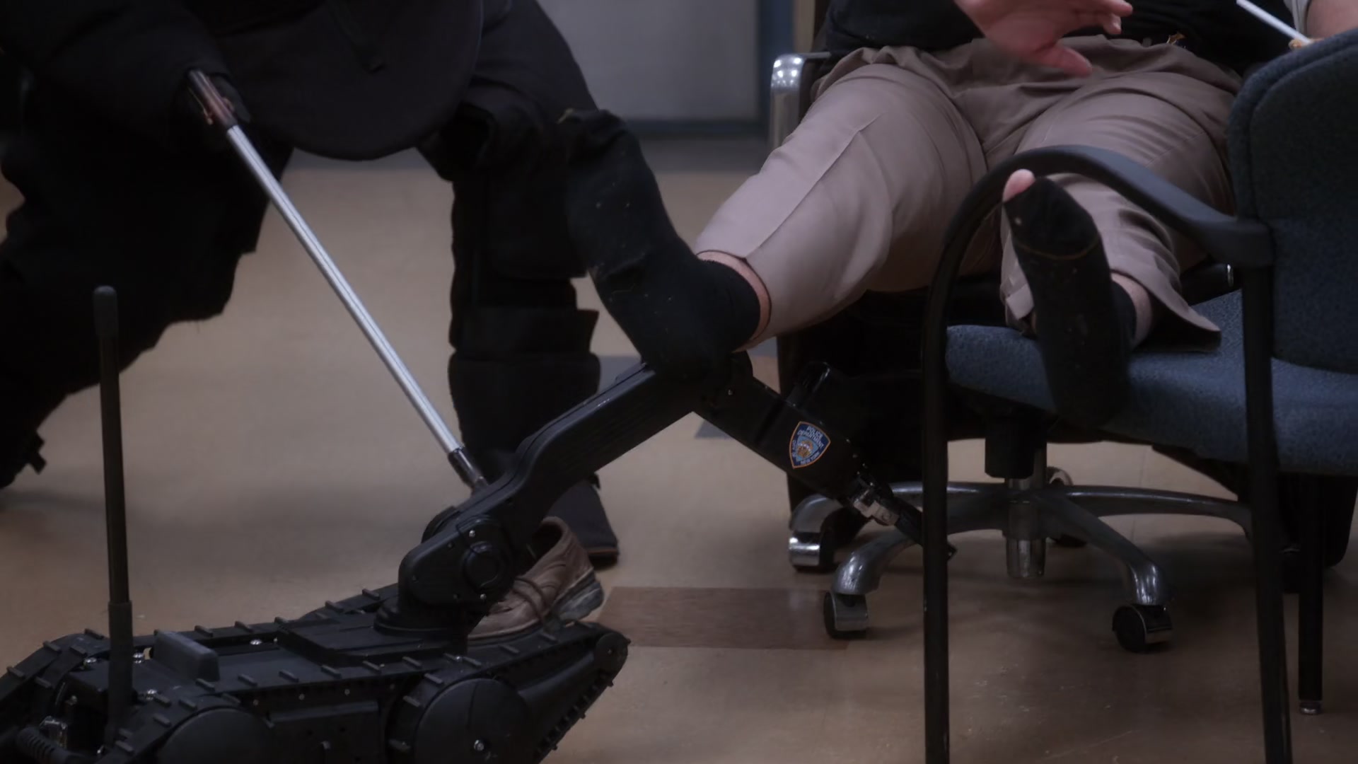 1x08_020.jpg