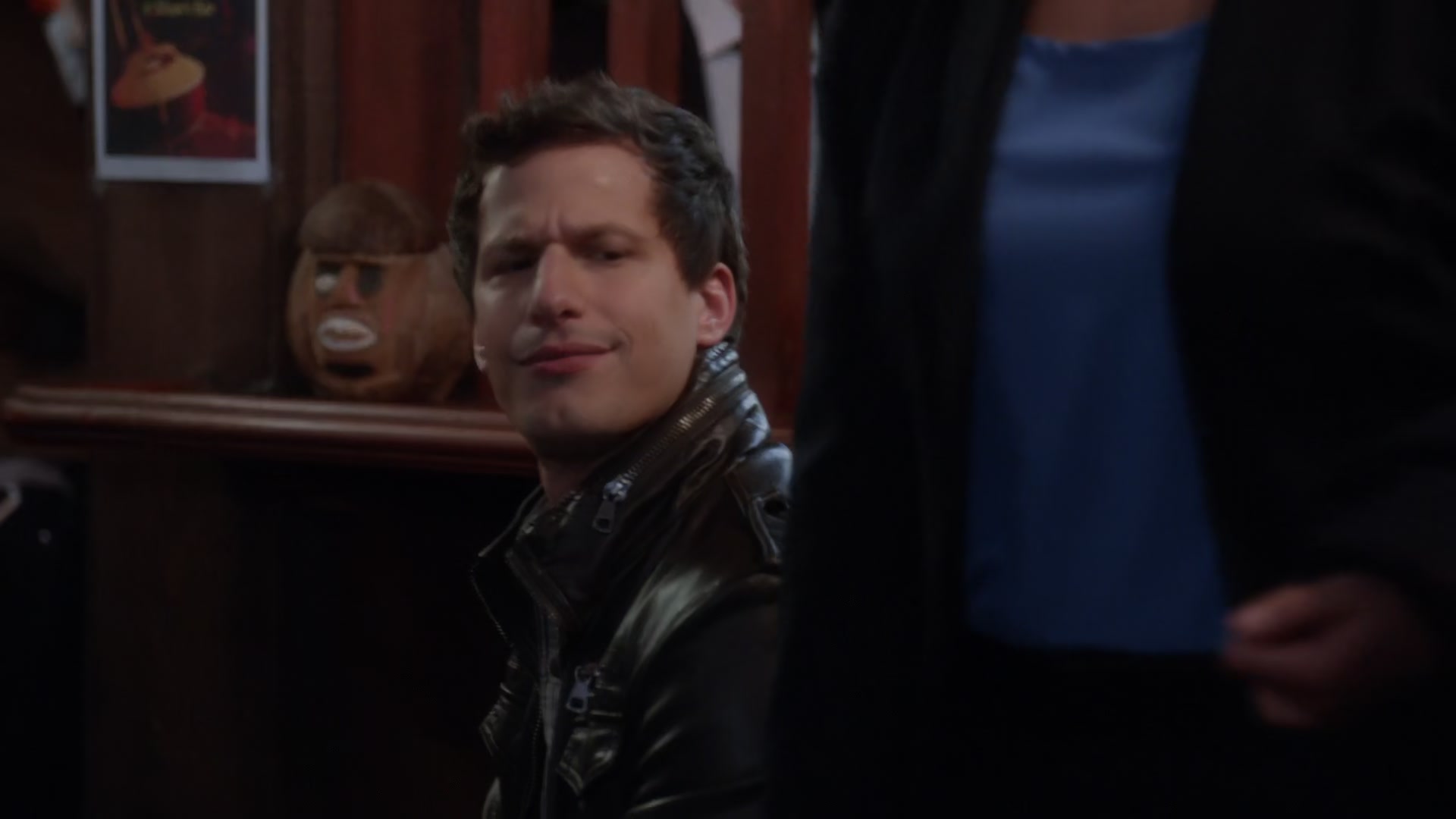 1x08_220.jpg