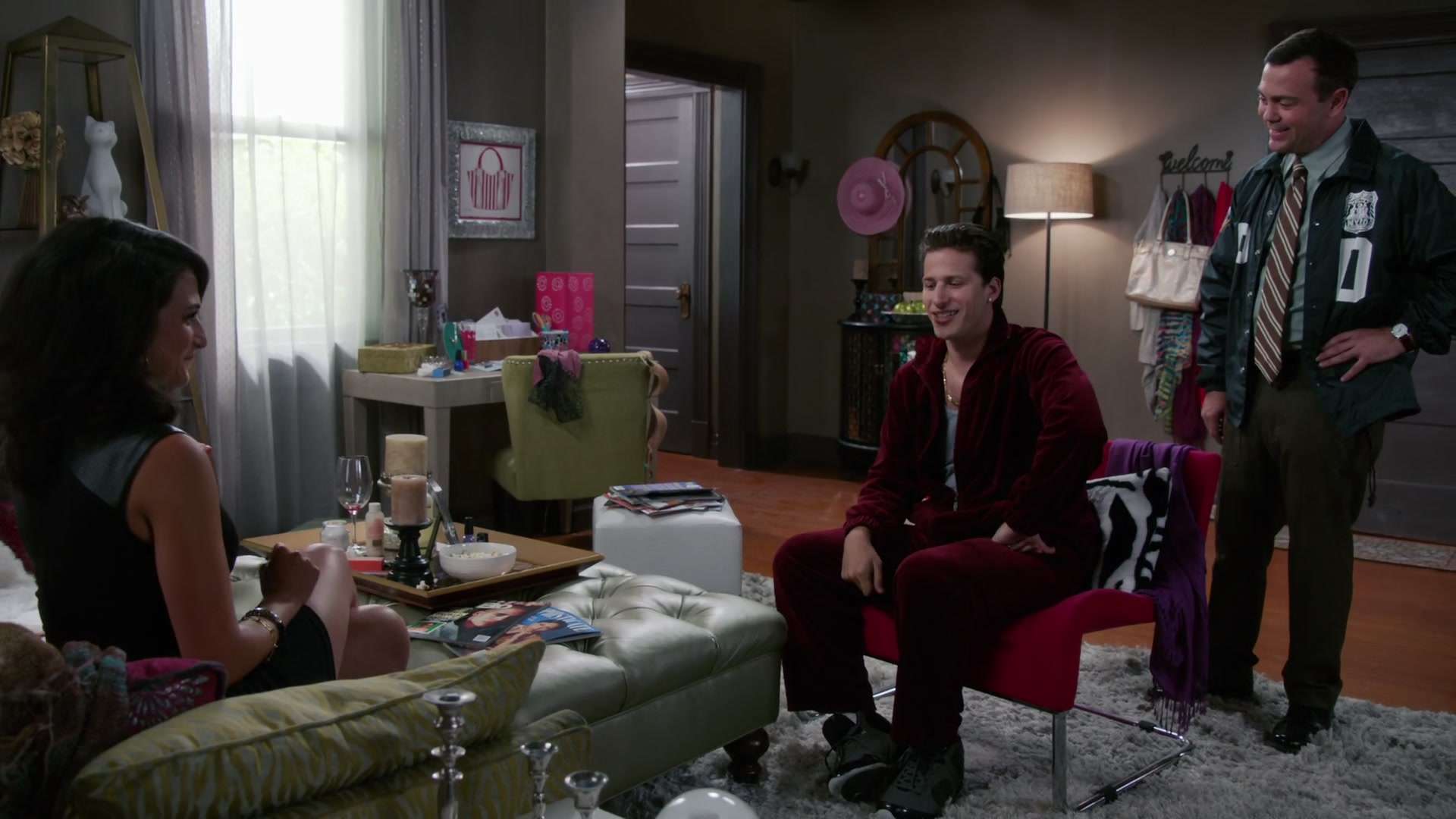 2x01_448.jpg