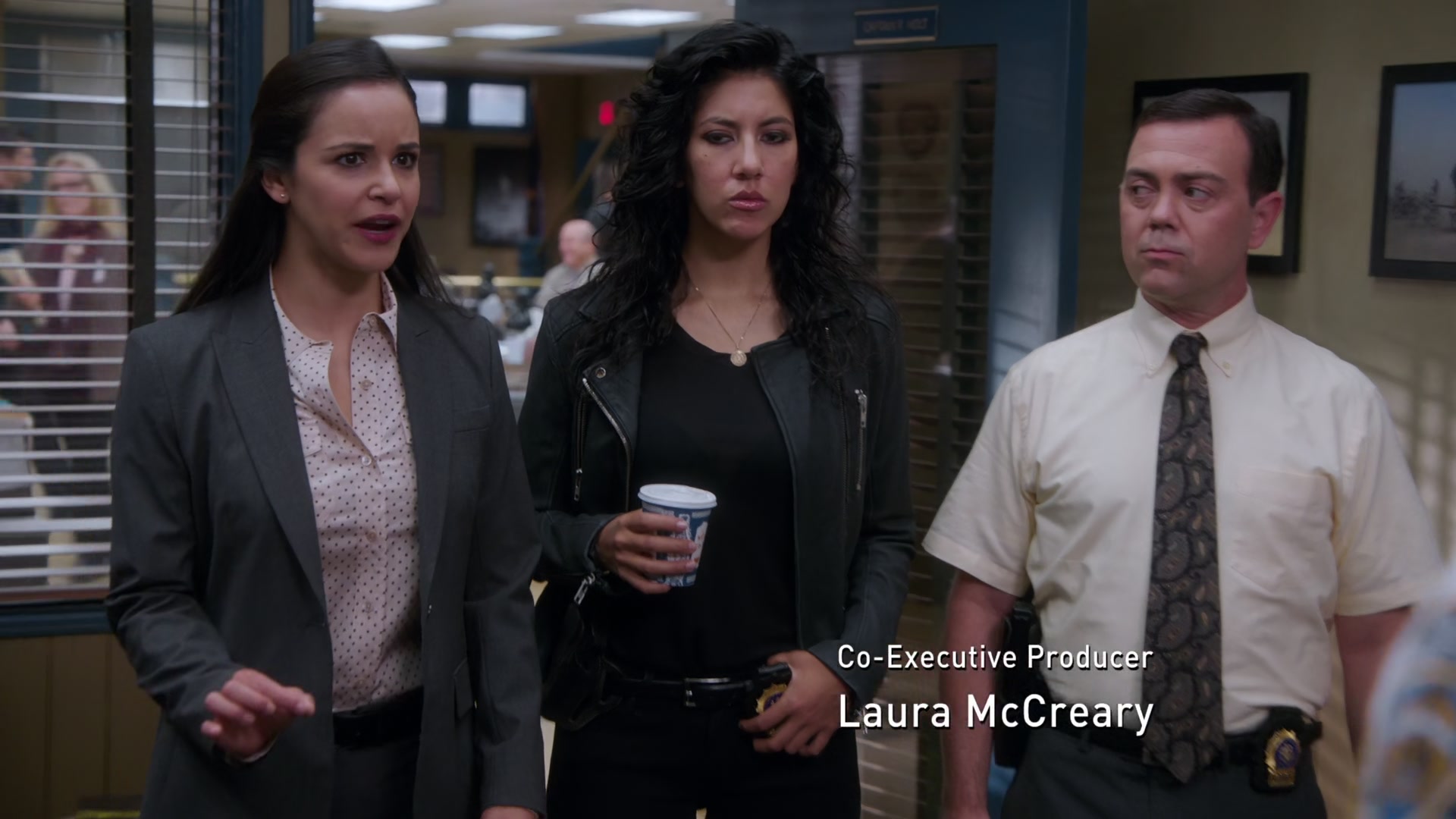 2x02_080.jpg