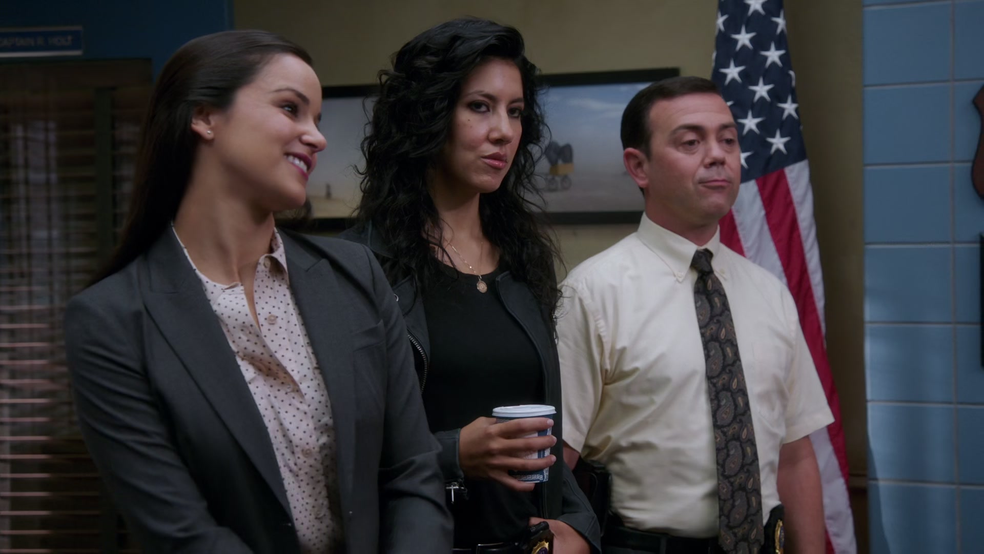 2x02_092.jpg