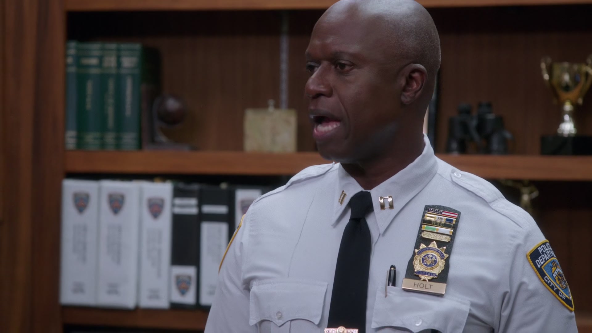 2x02_095.jpg