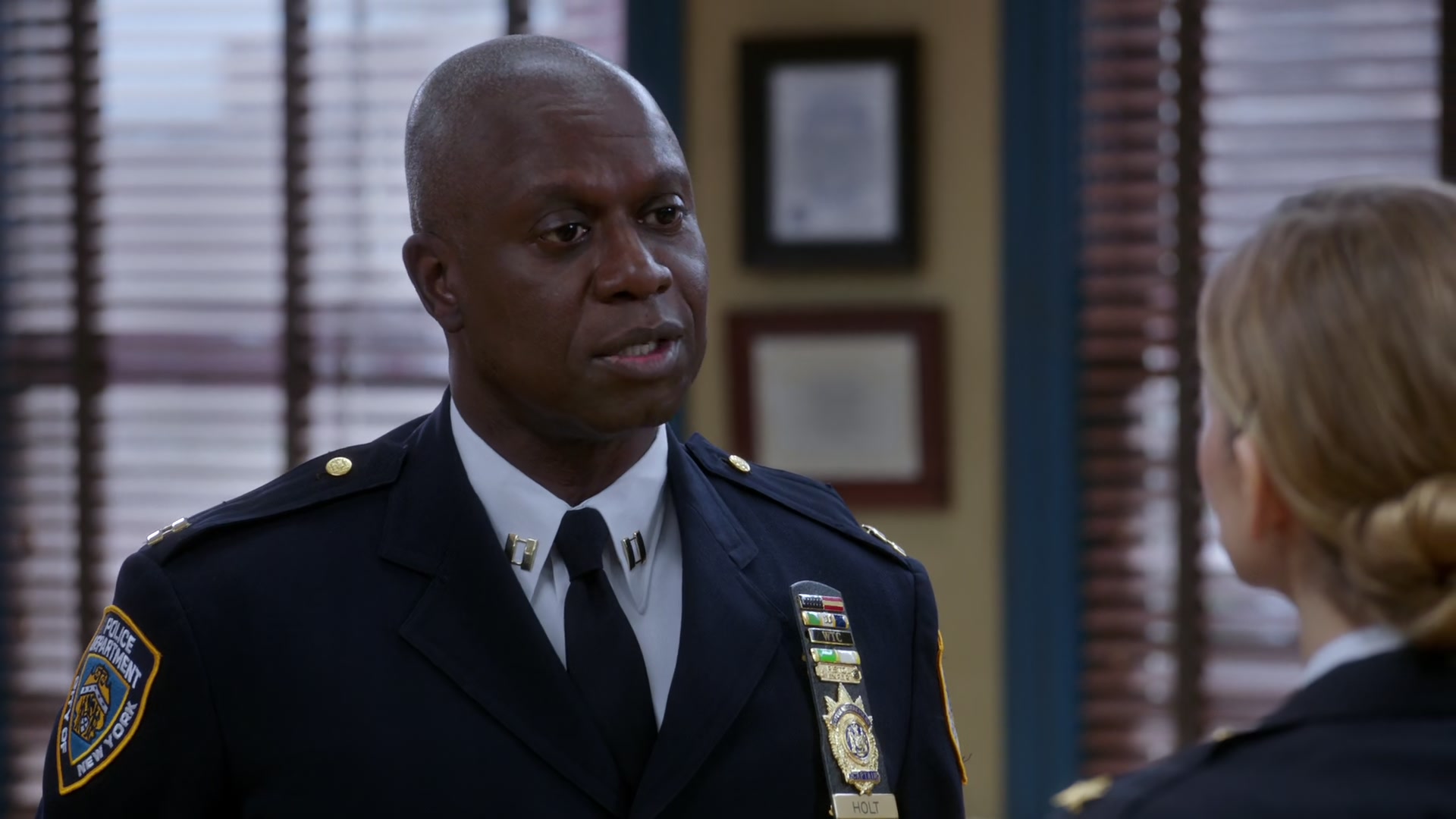 2x02_174.jpg