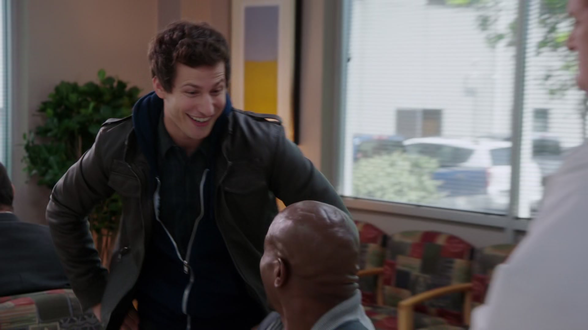 2x02_197.jpg