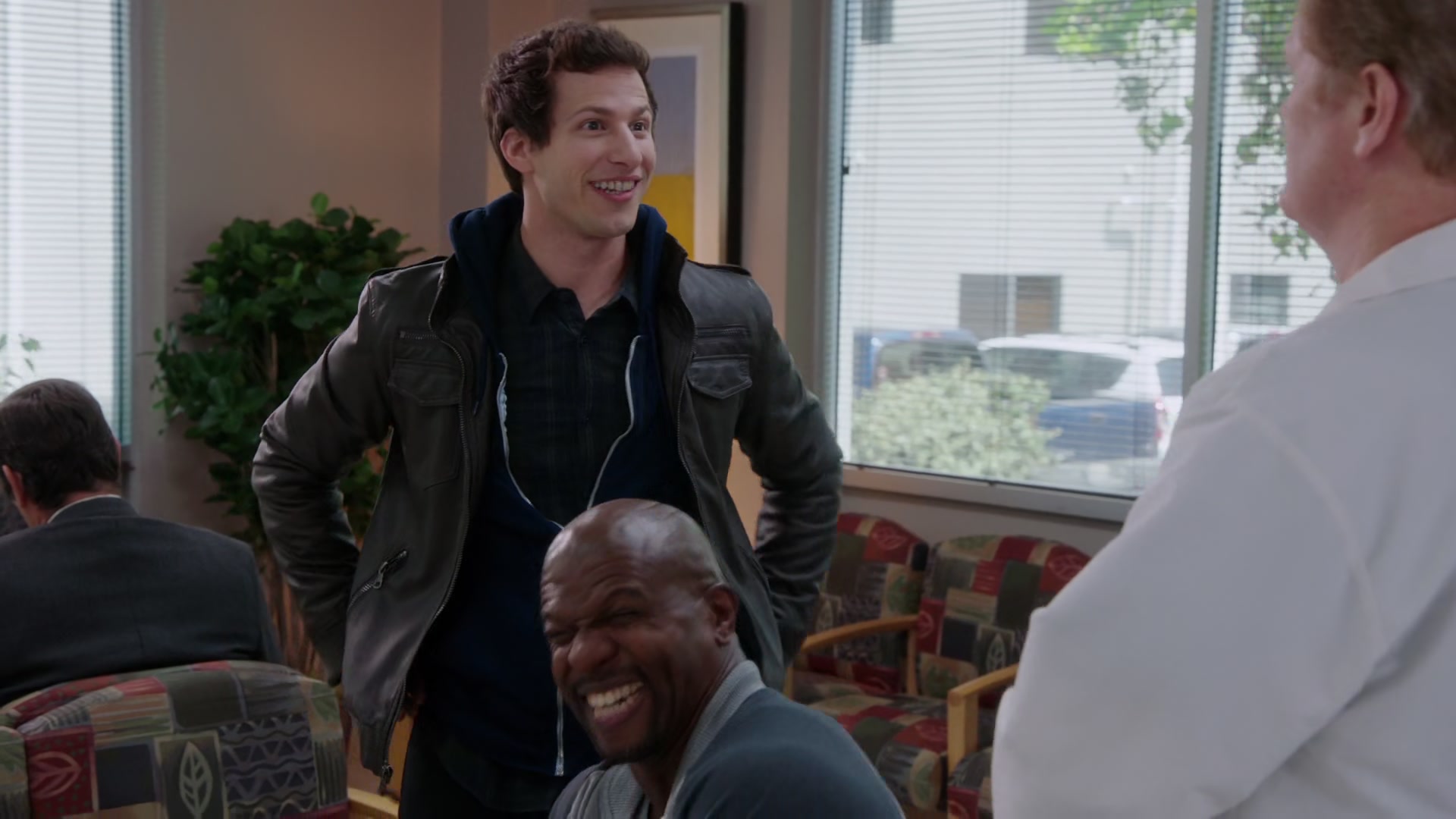 2x02_198.jpg