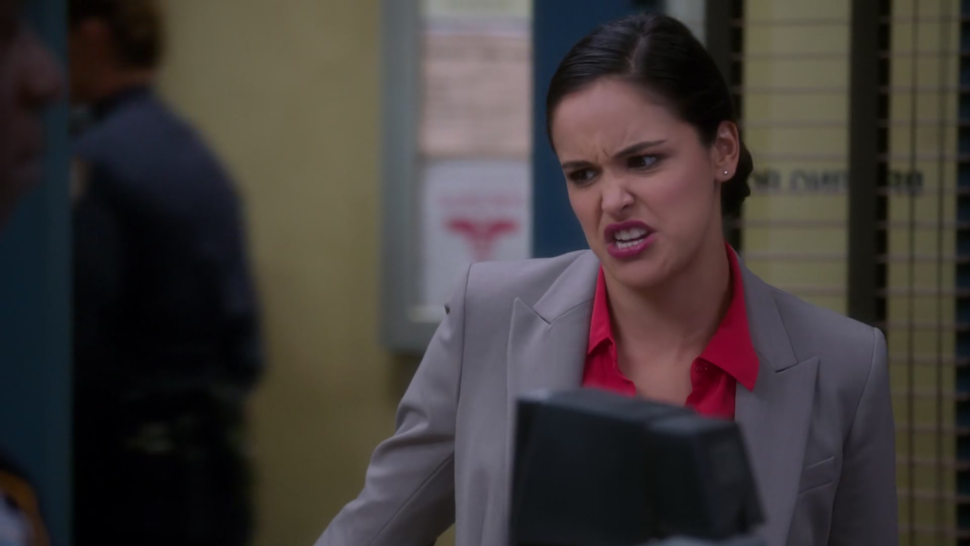 2x02_275.jpg