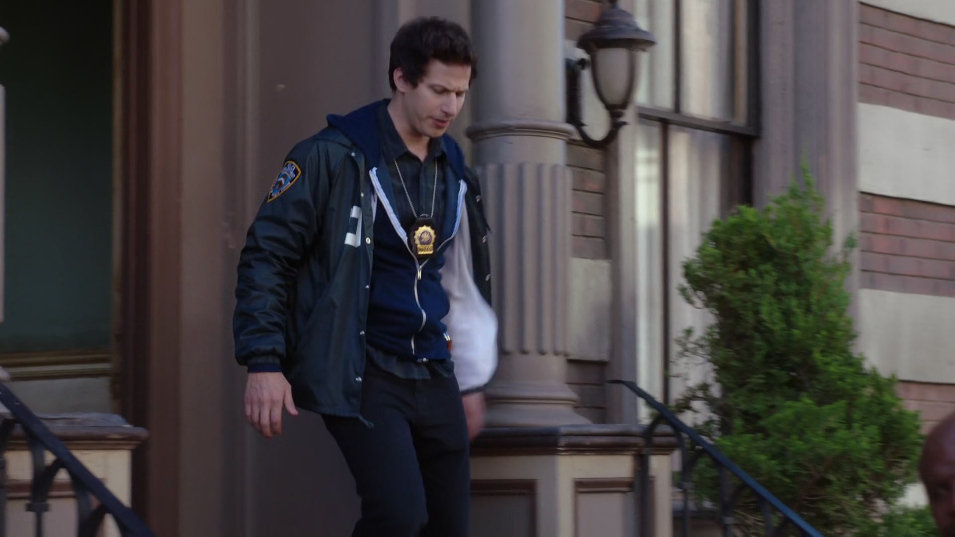 2x02_395.jpg