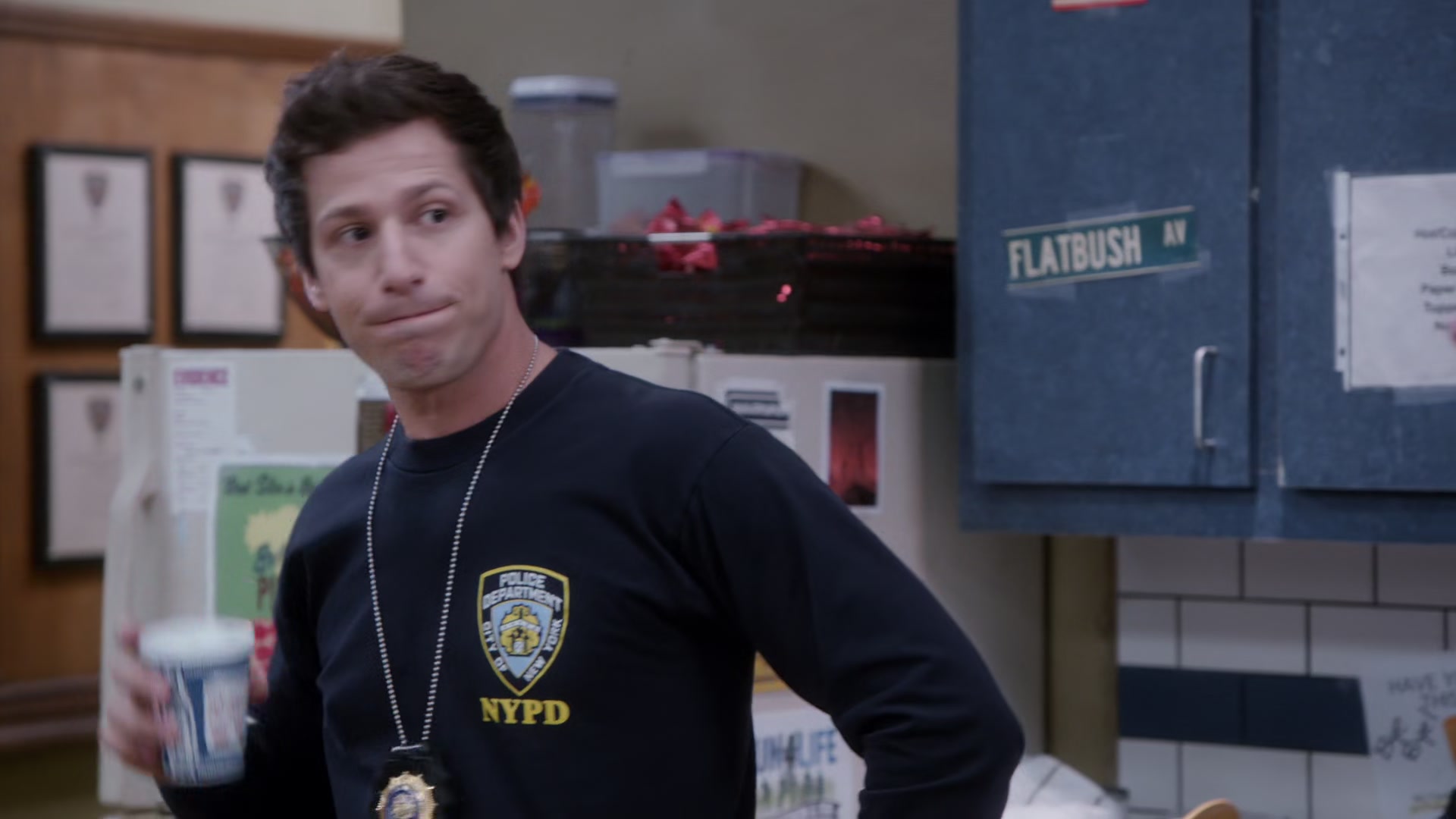 2x03_023.jpg
