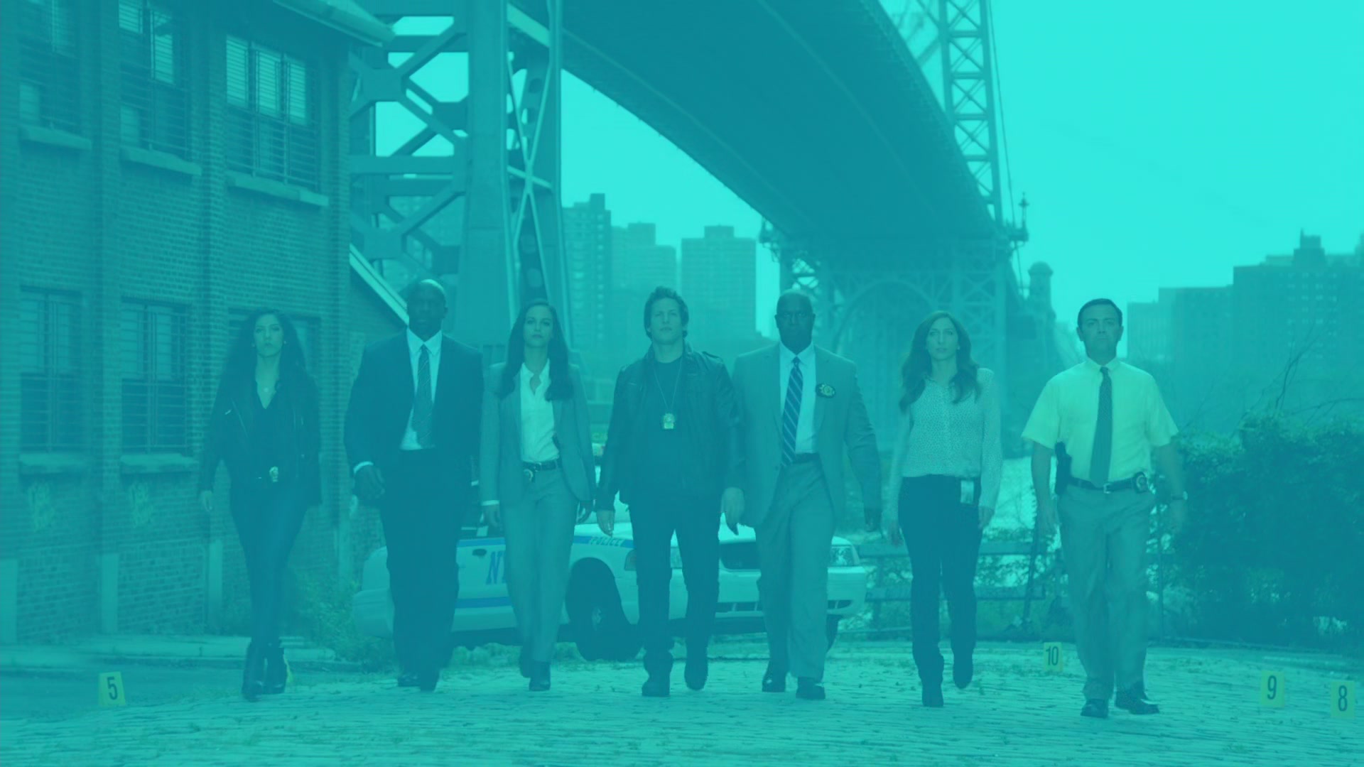 2x03_045.jpg