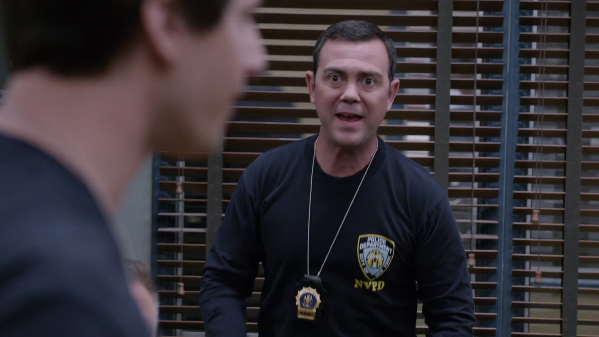 2x03_062.jpg