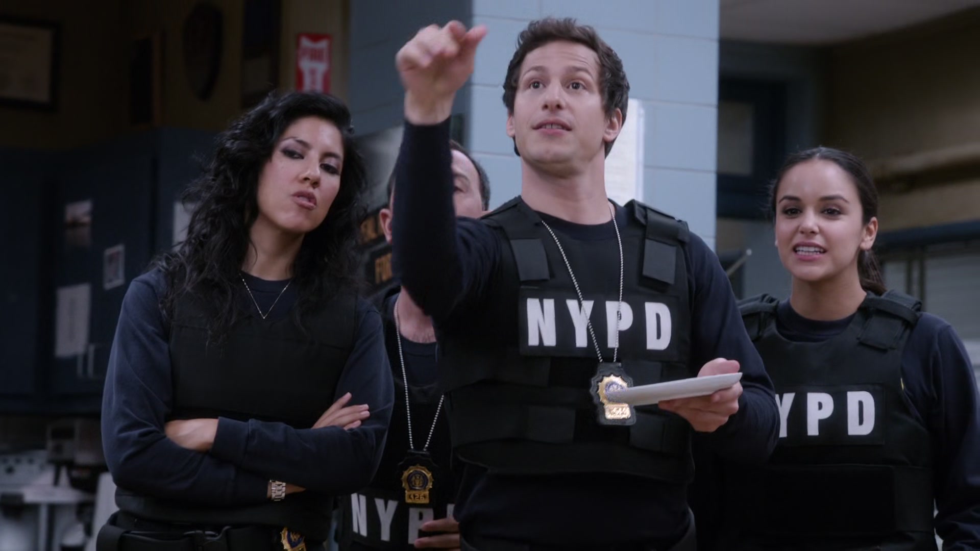 2x03_075.jpg