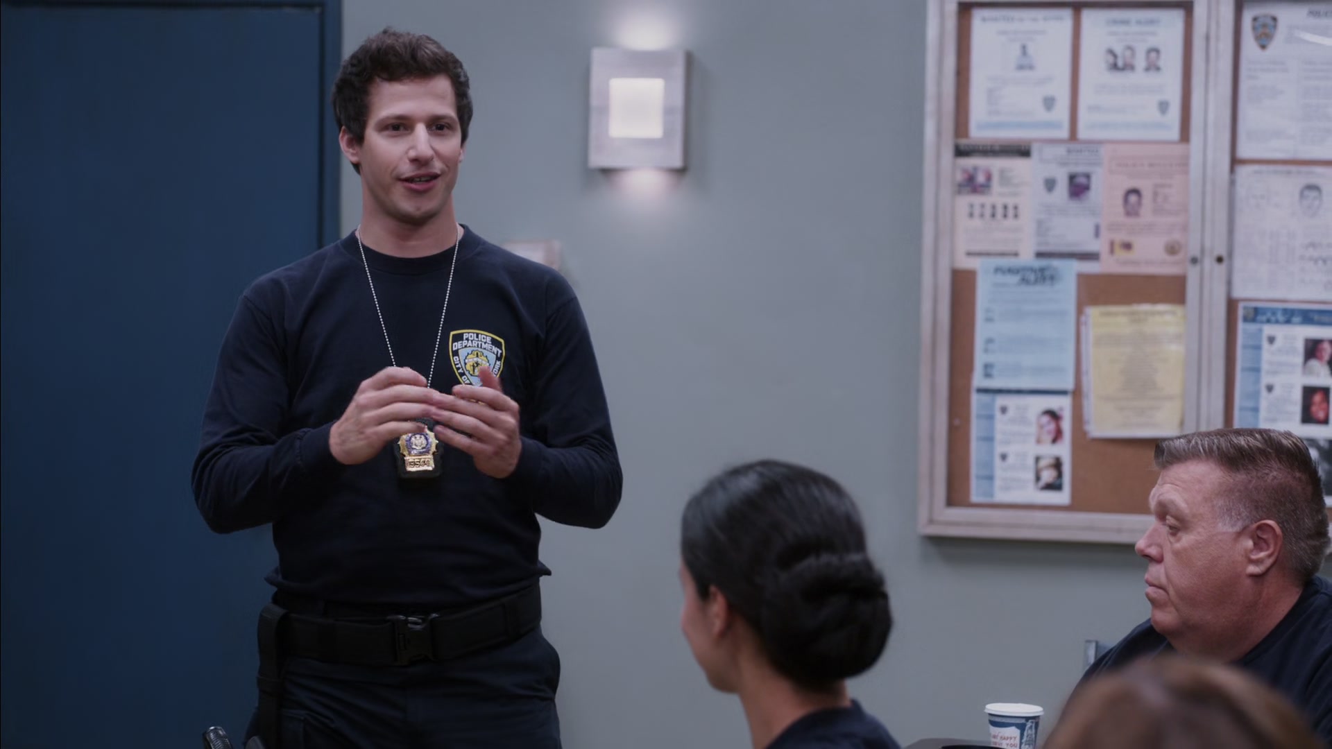 2x03_079.jpg