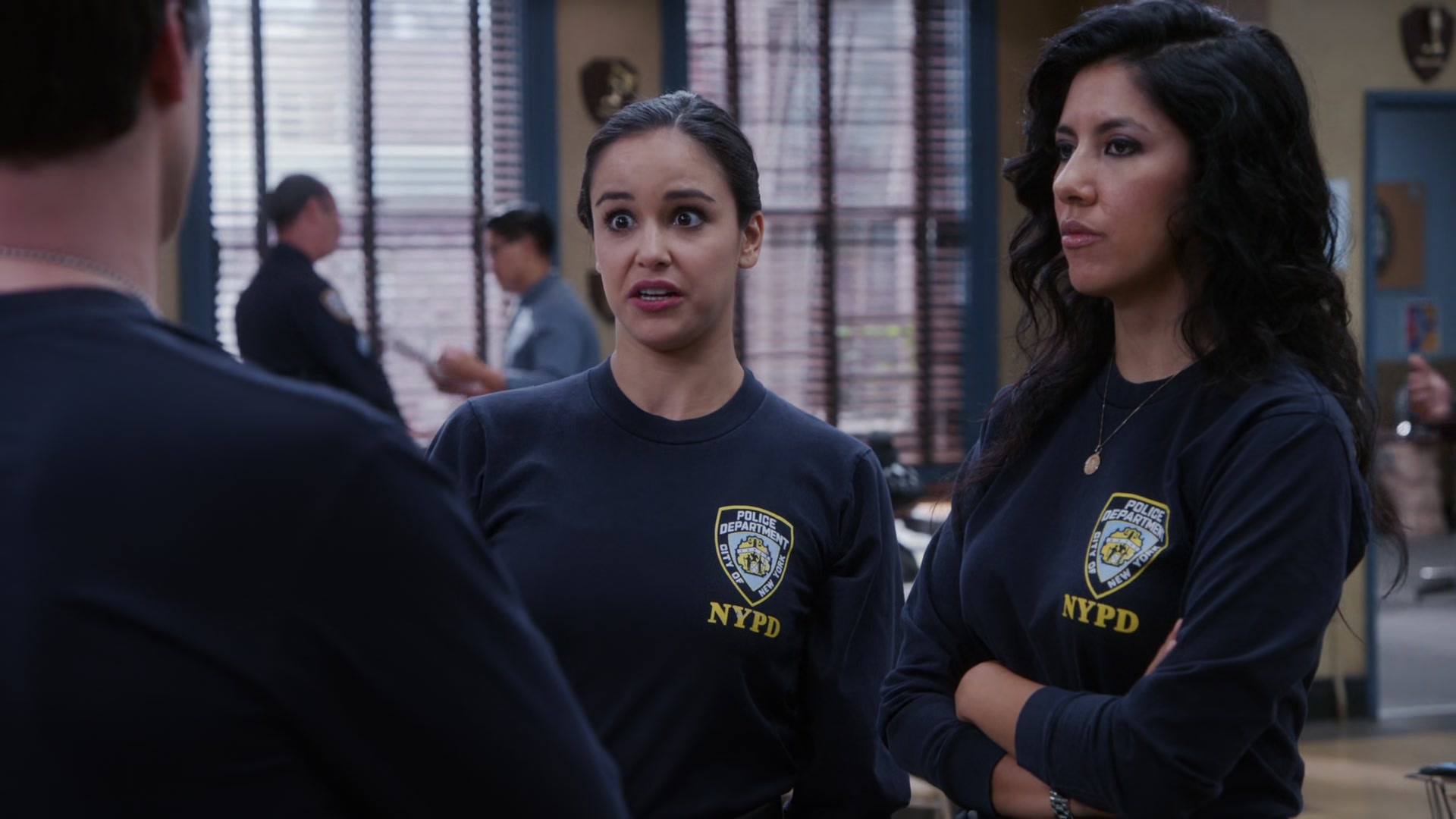 2x03_121.jpg