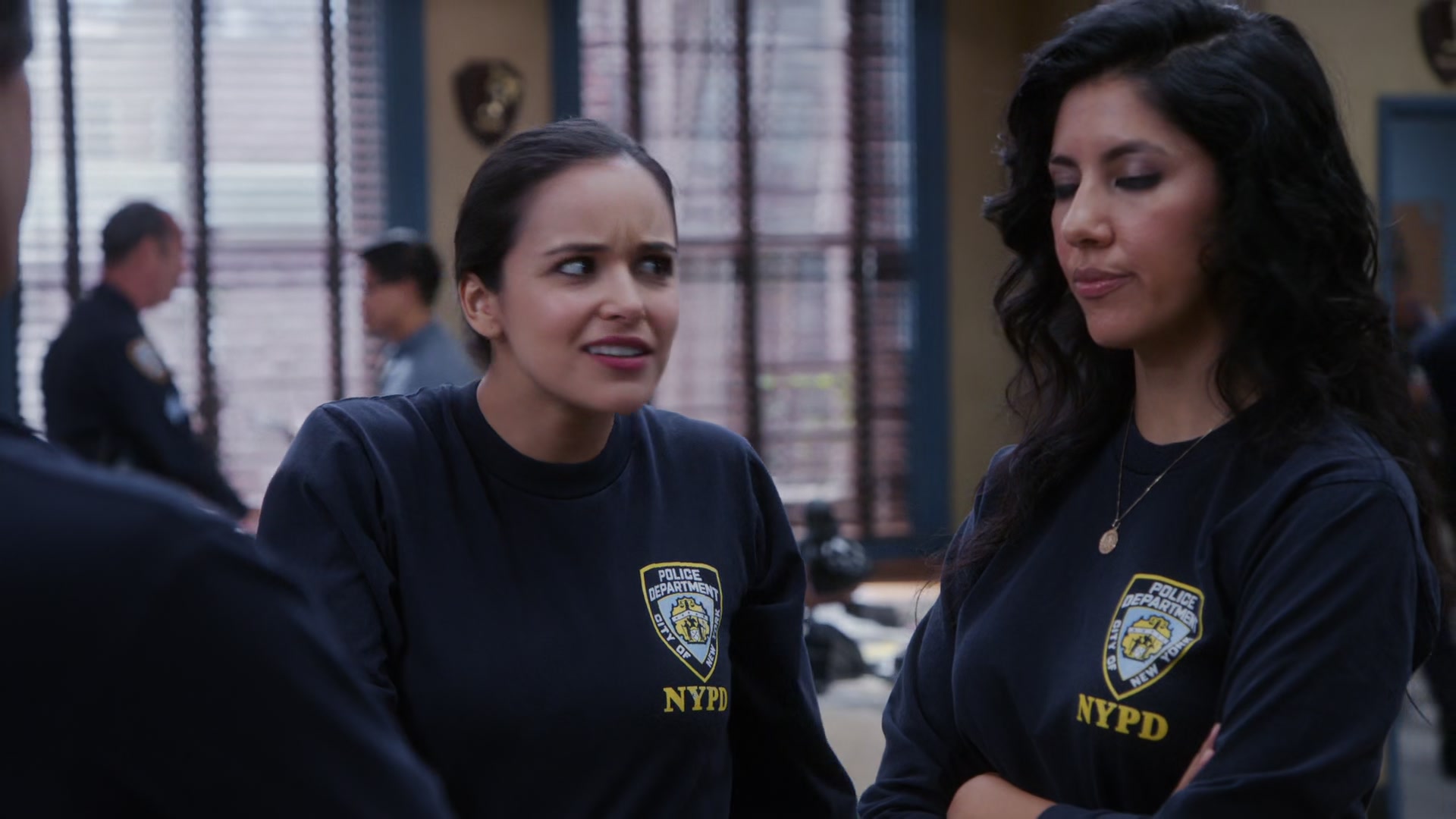 2x03_123.jpg