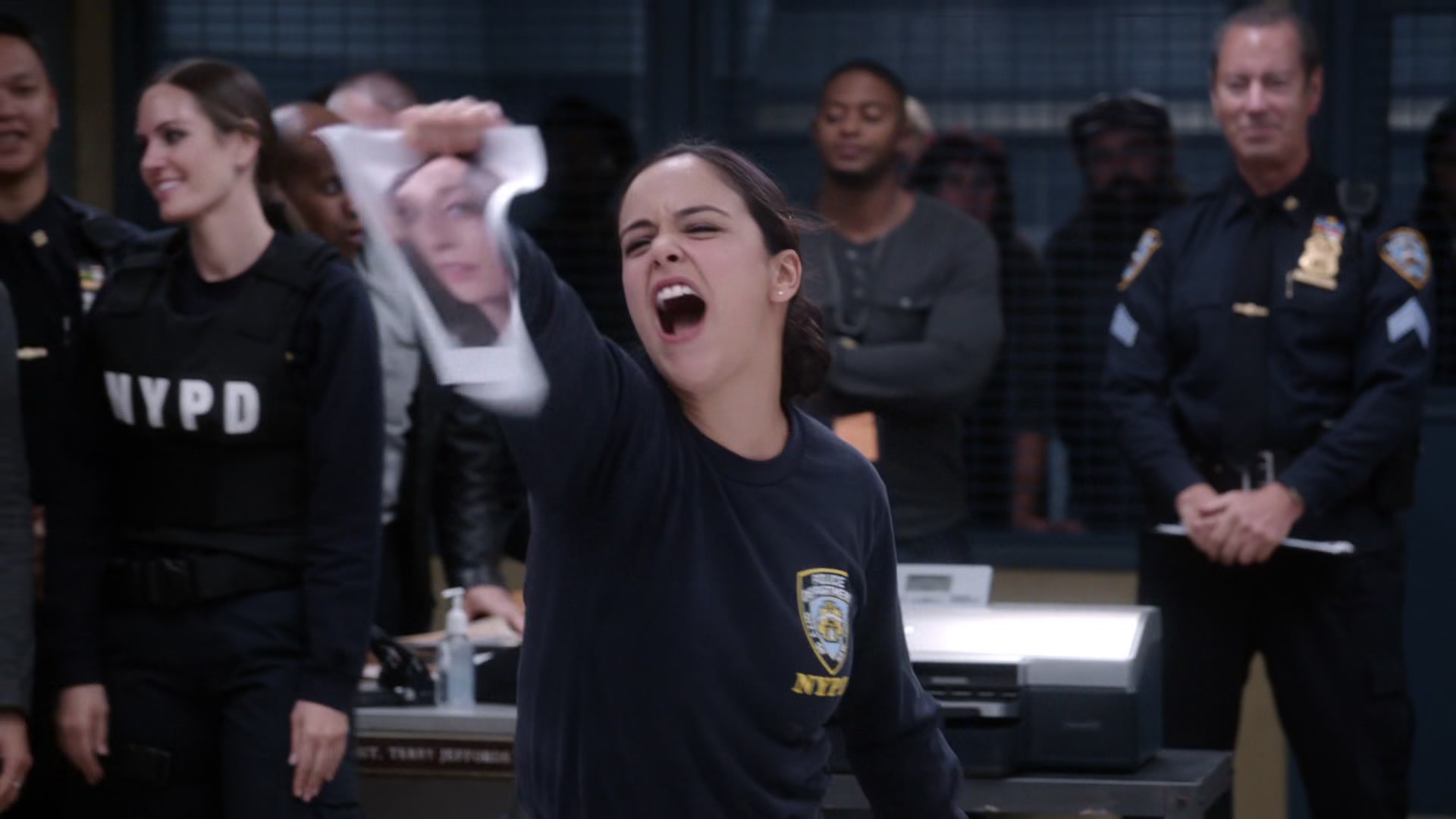 2x03_499.jpg