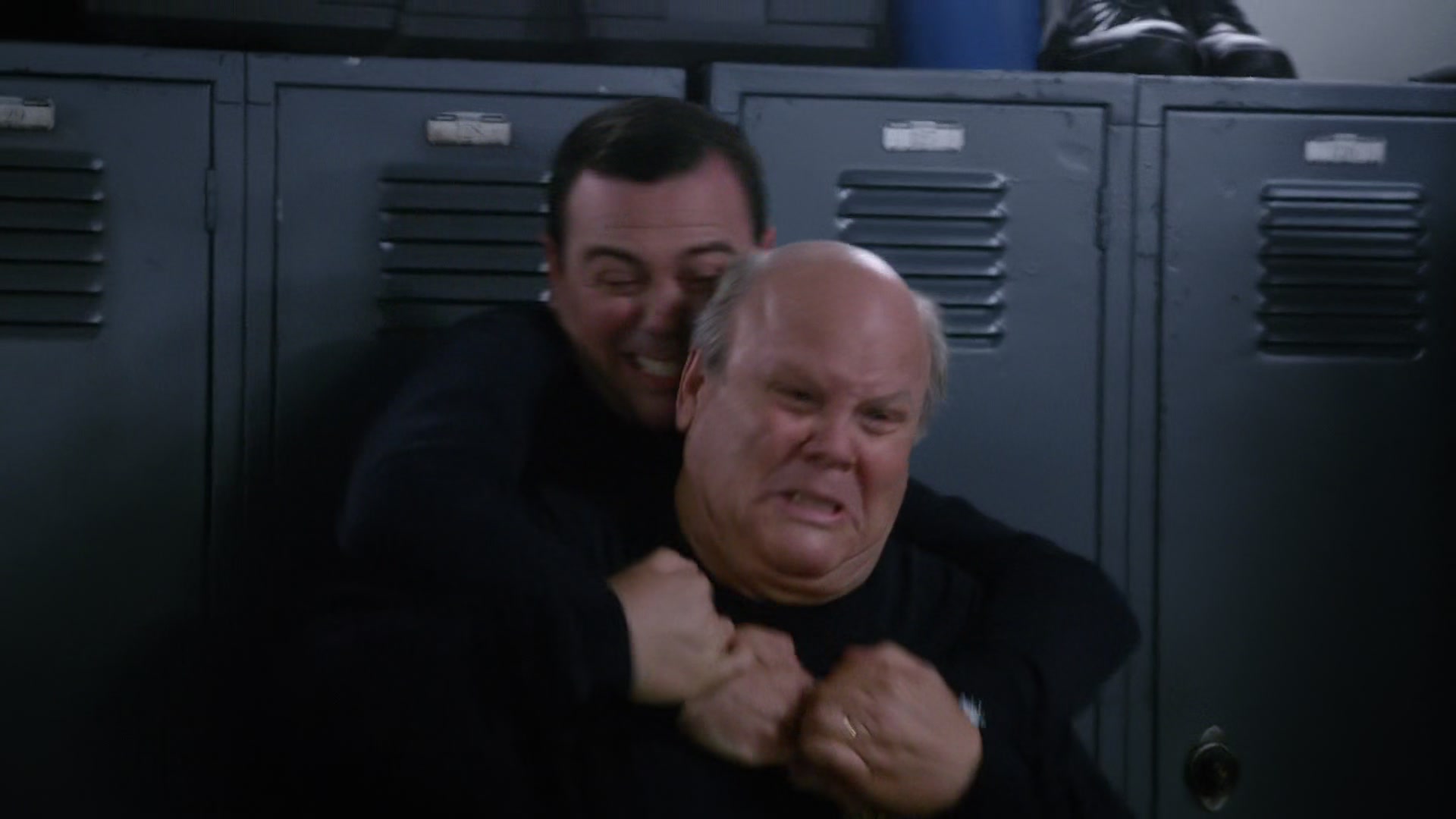 2x03_529.jpg