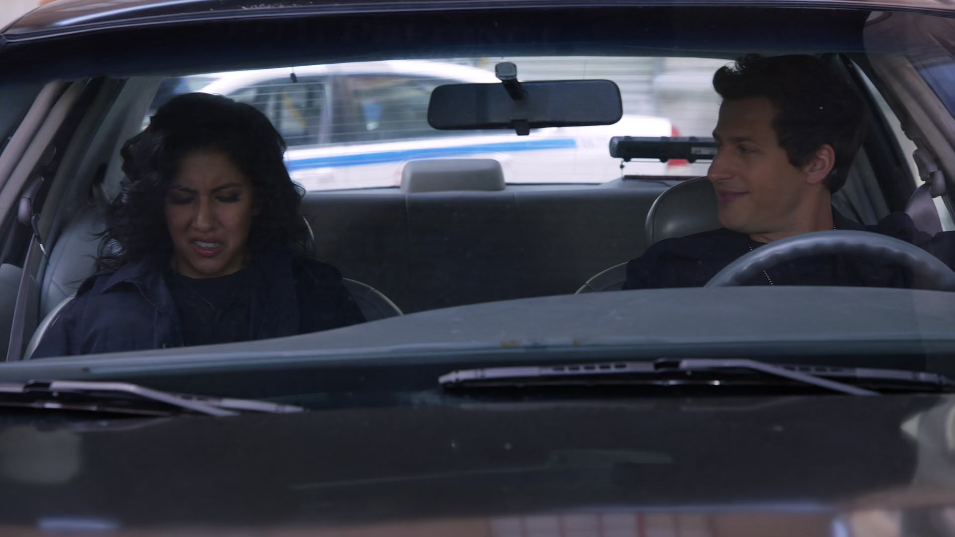 2x03_550.jpg