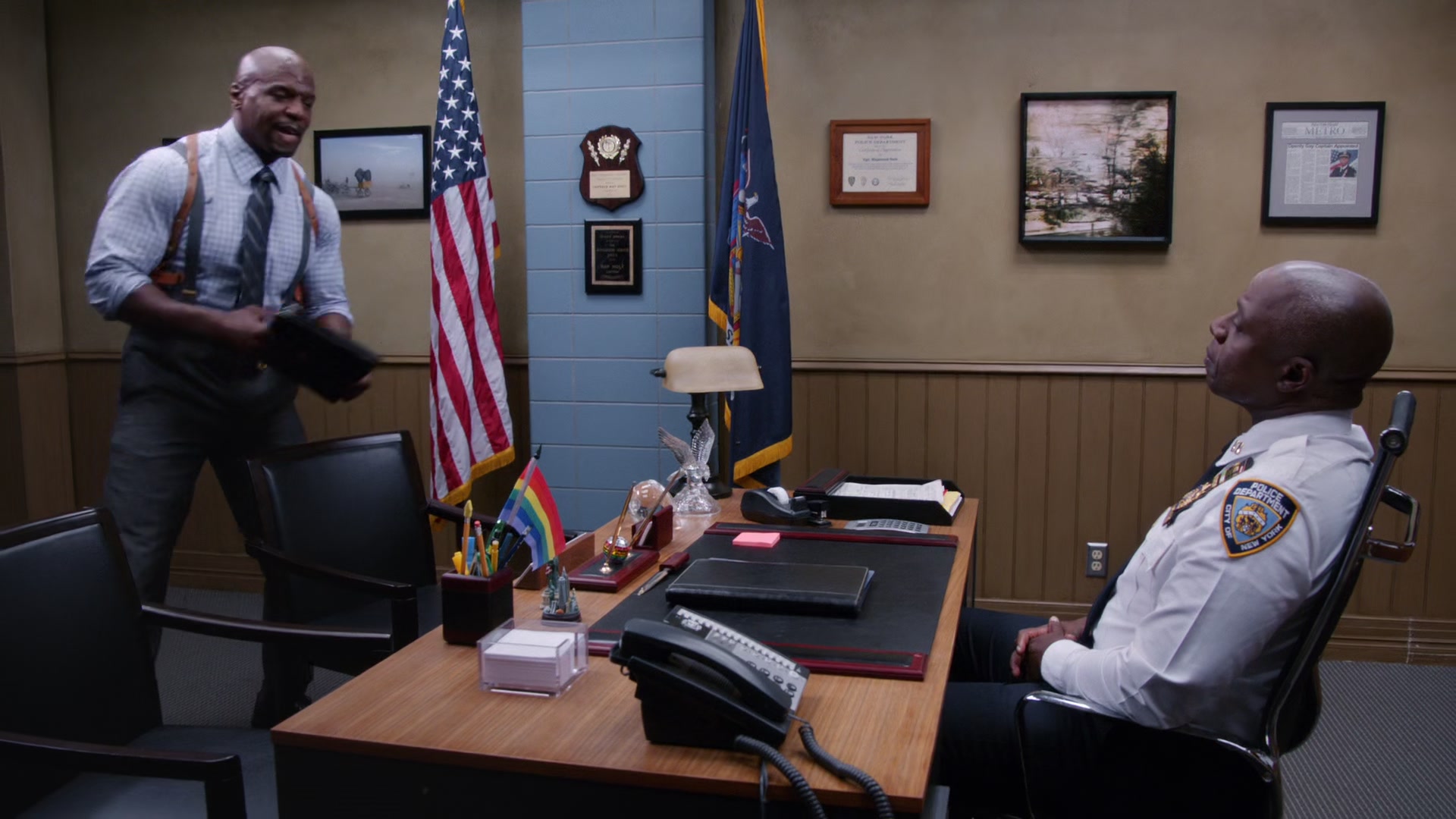 2x03_585.jpg