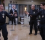 2x03_161.jpg