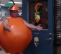2x04_012.jpg