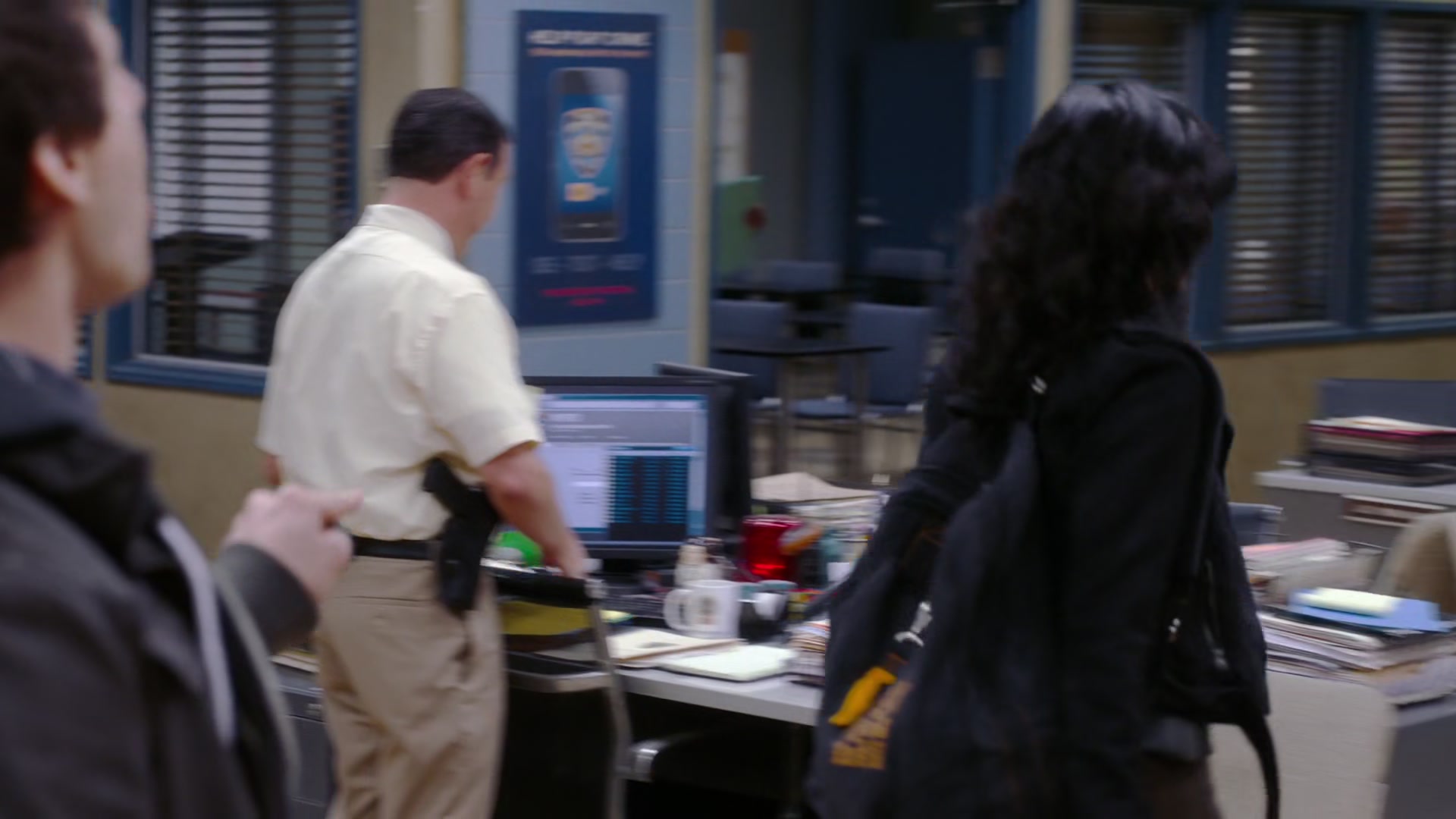 2x05_011.jpg