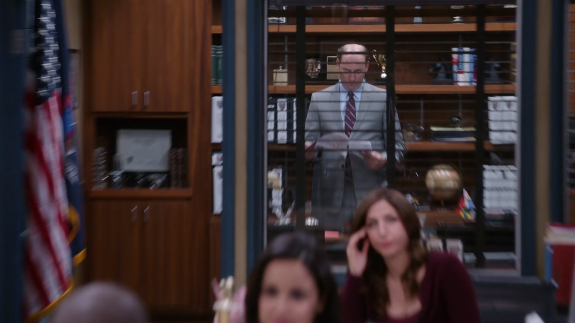 2x05_014.jpg