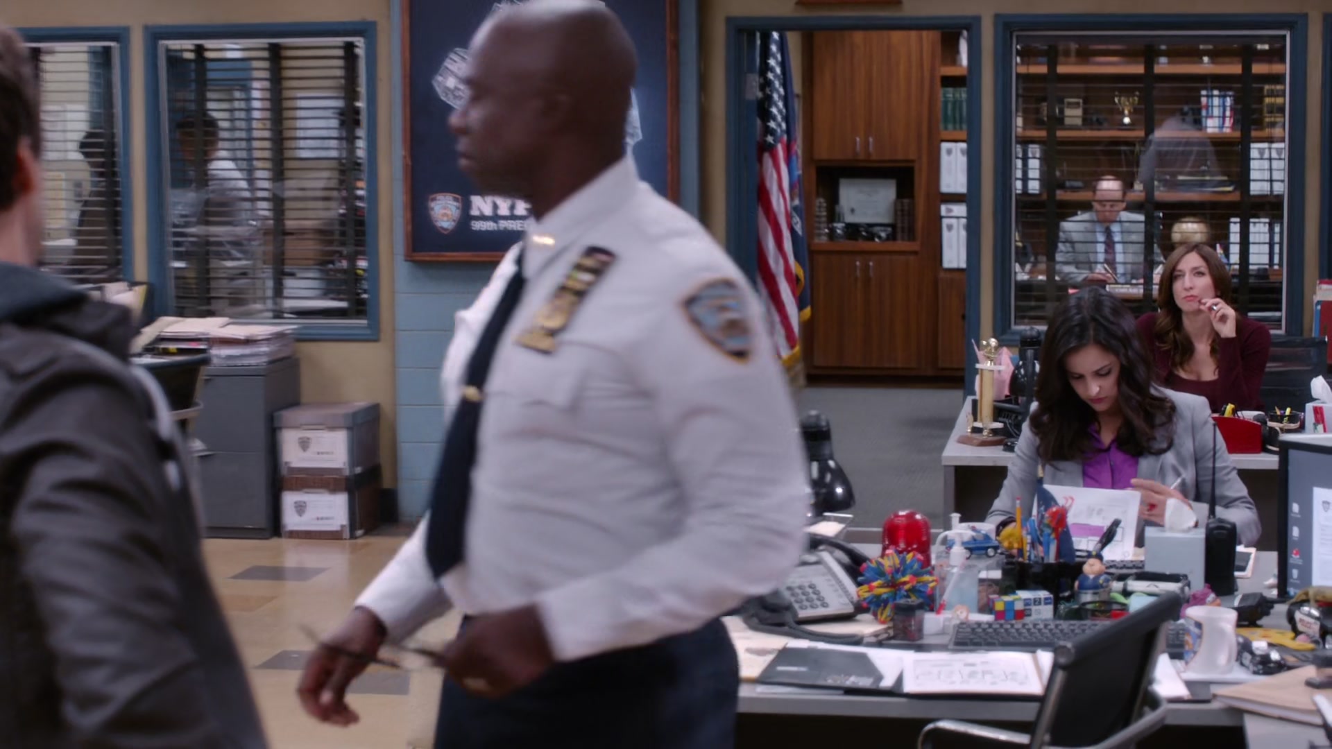 2x05_025.jpg