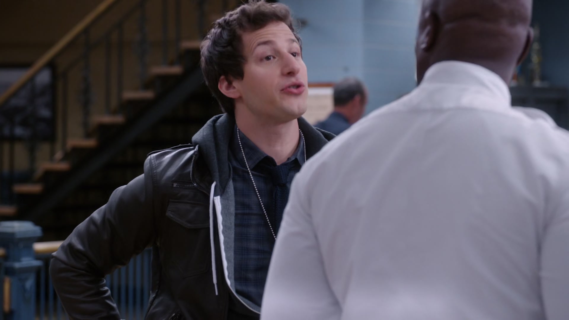 2x05_032.jpg