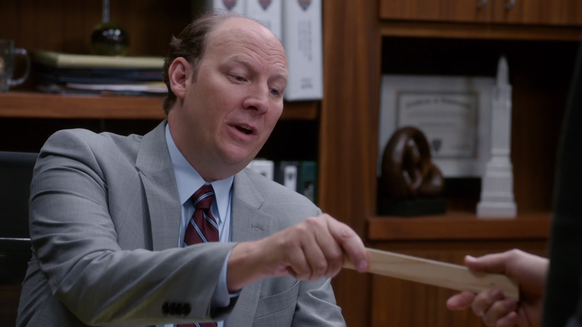 2x05_063.jpg