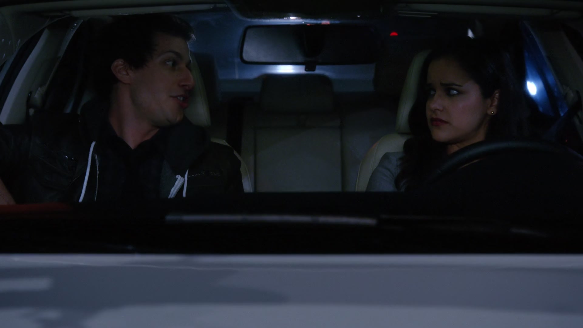 2x05_190.jpg