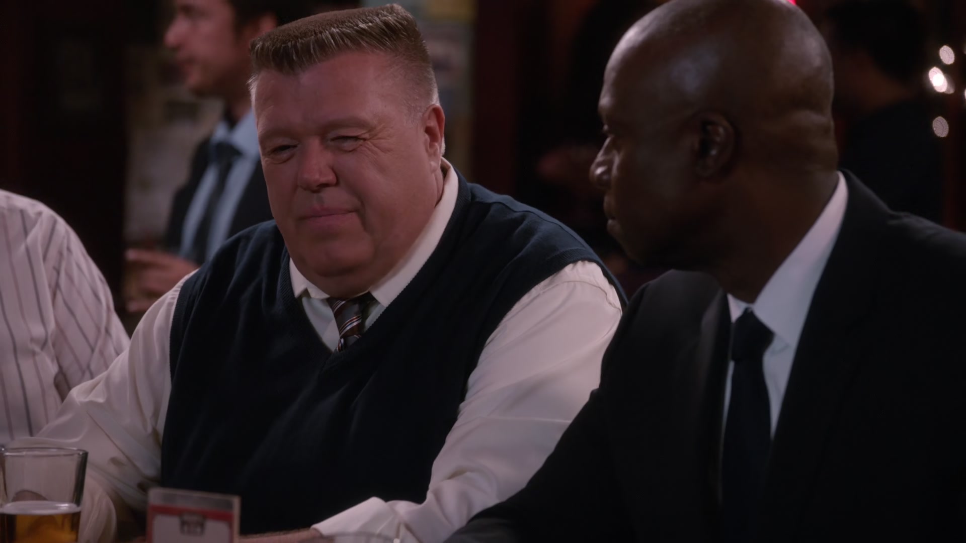 2x05_307.jpg