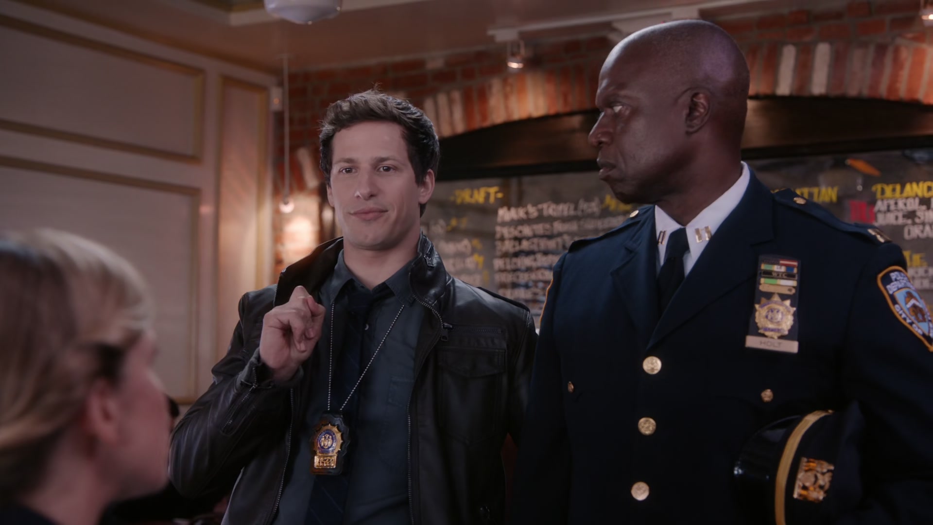 2x05_550.jpg