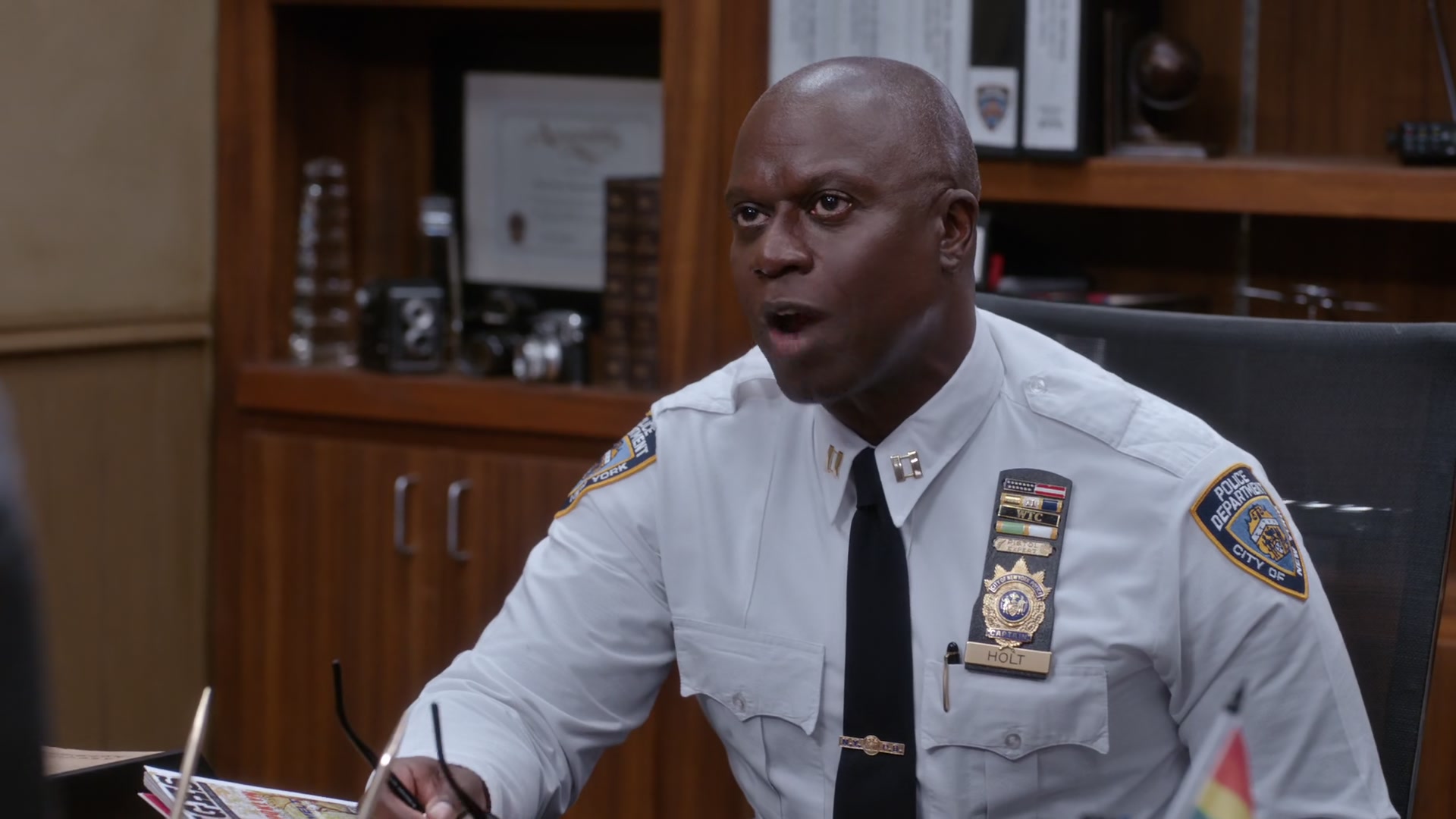 2x06_270.jpg