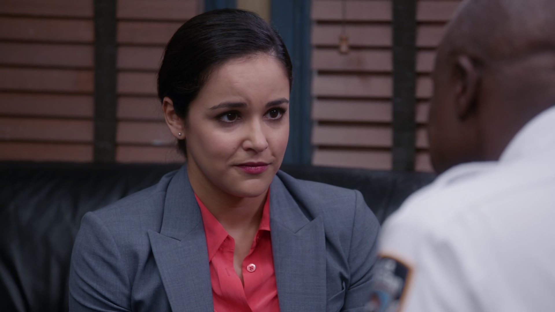 2x06_459.jpg