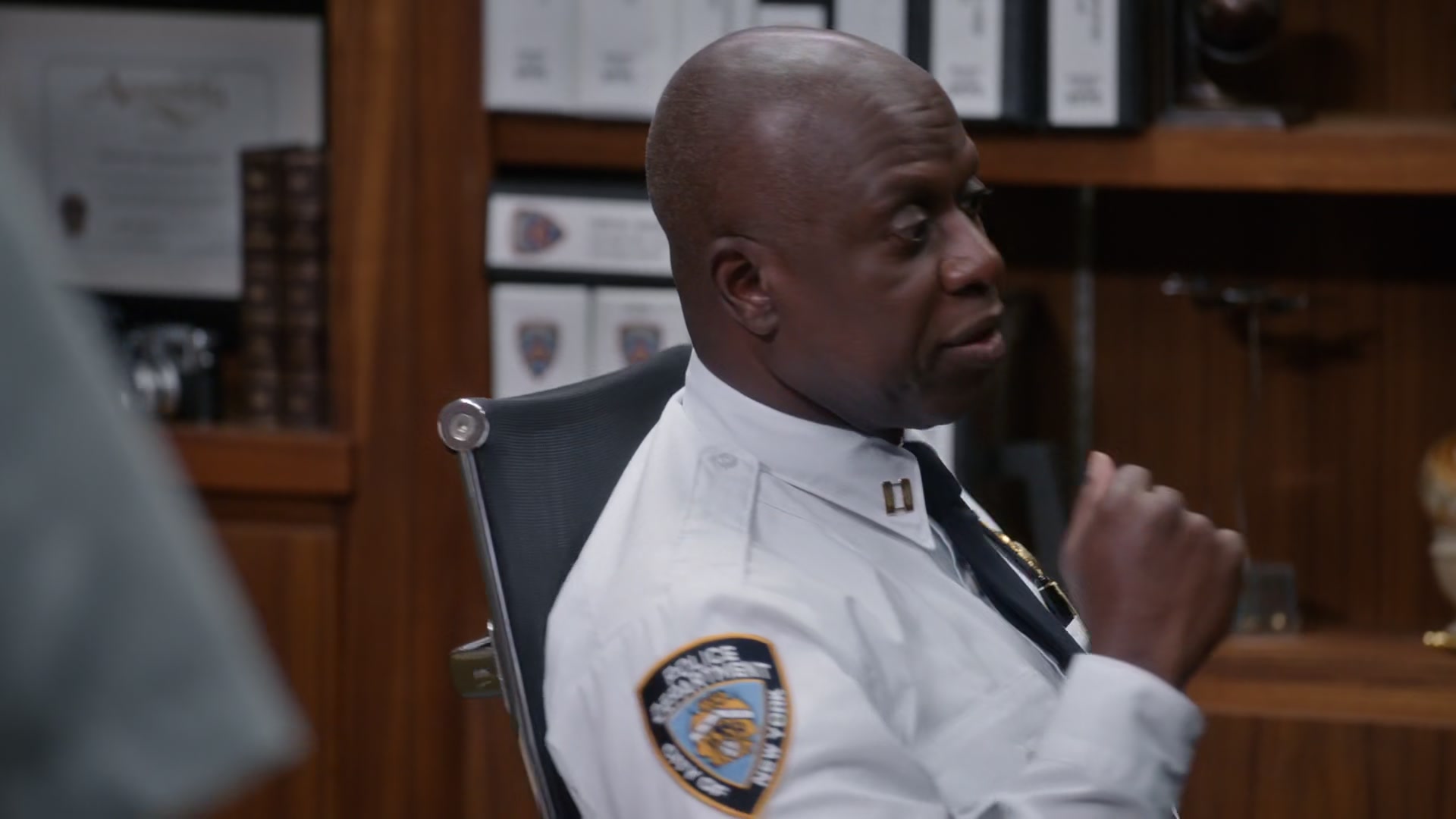 2x06_510.jpg