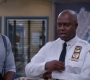 2x06_022.jpg
