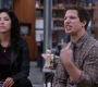 2x06_029.jpg