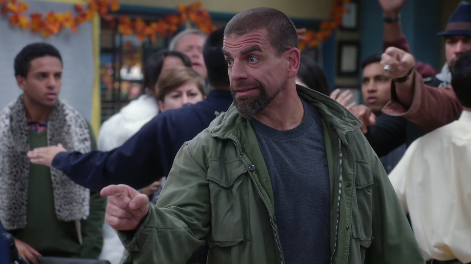 2x07_486.jpg
