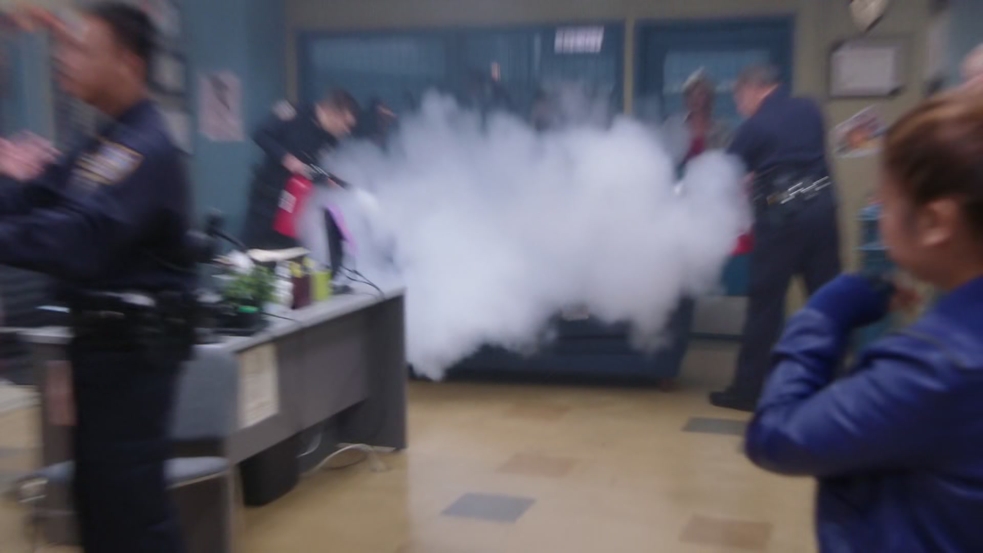 2x07_501.jpg