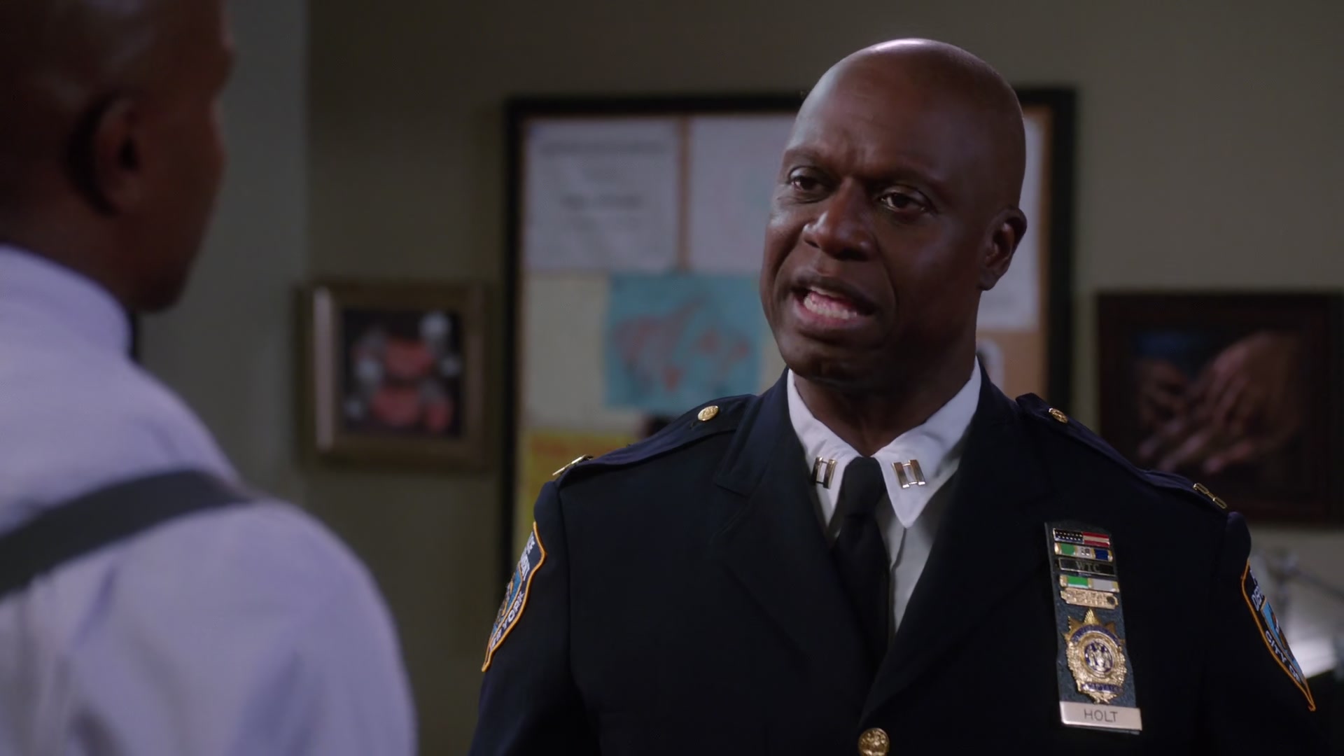 2x07_575.jpg