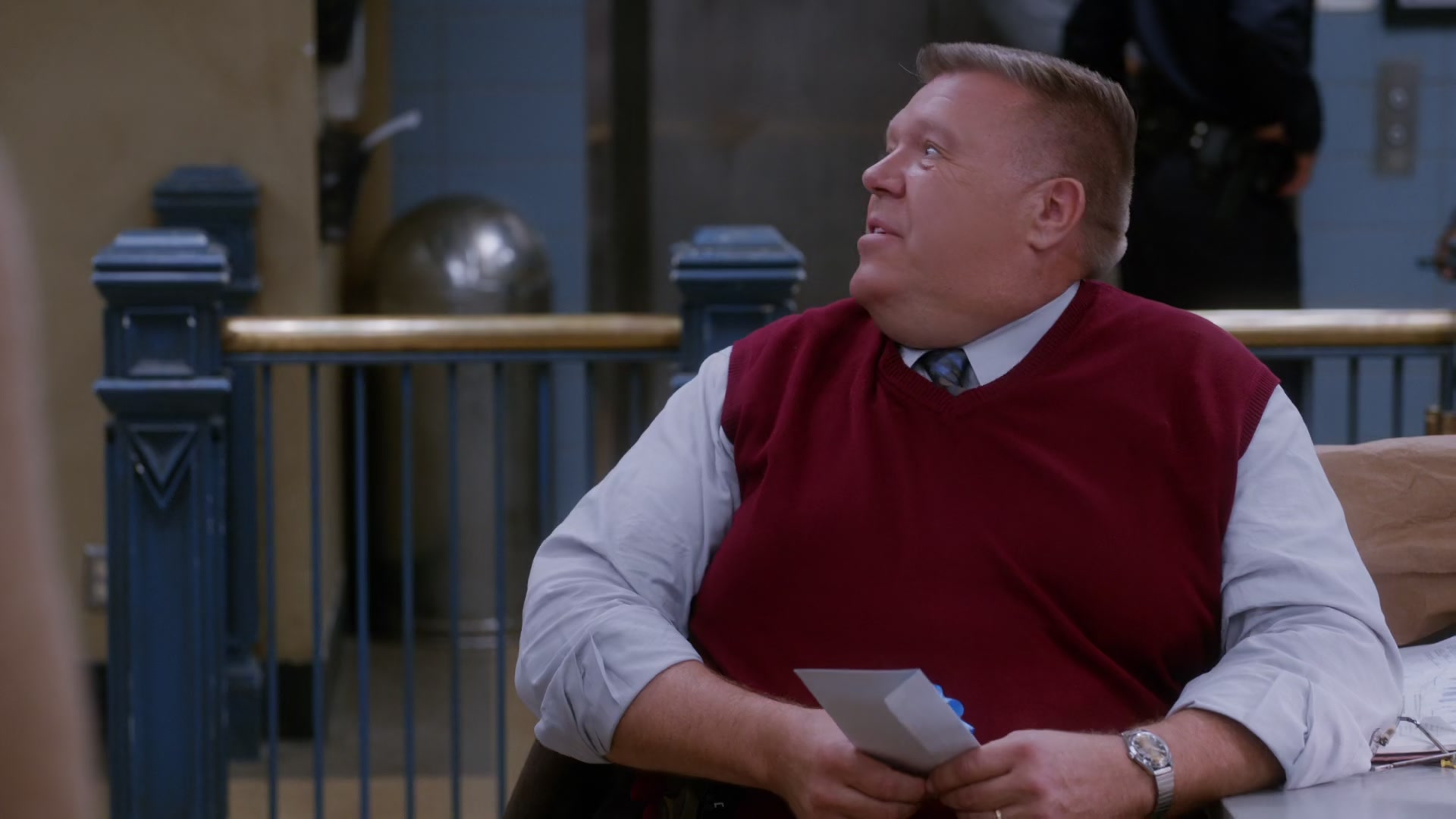 2x08_027.jpg