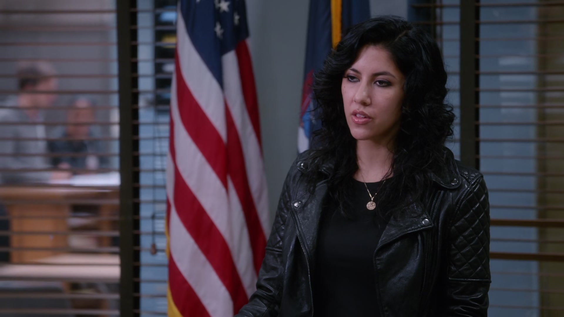 2x08_049.jpg