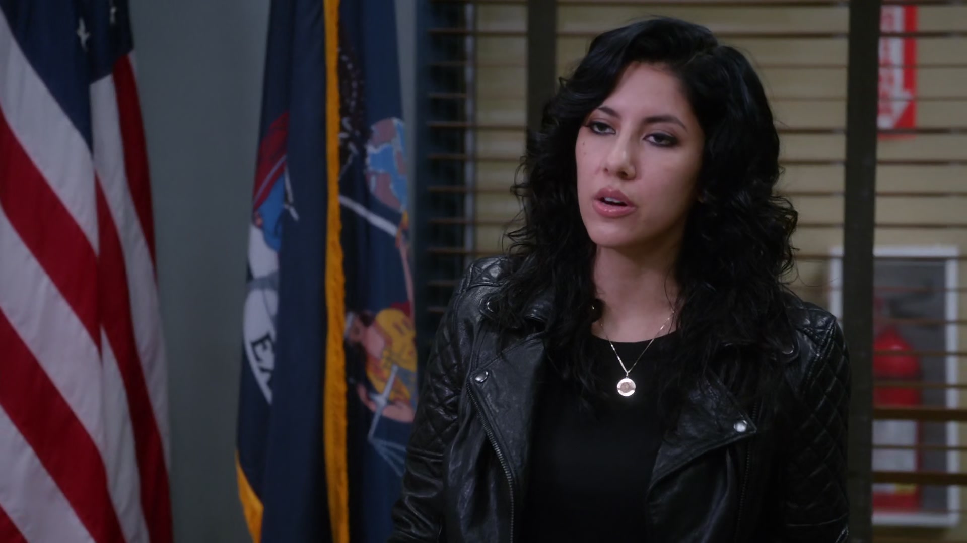 2x08_068.jpg