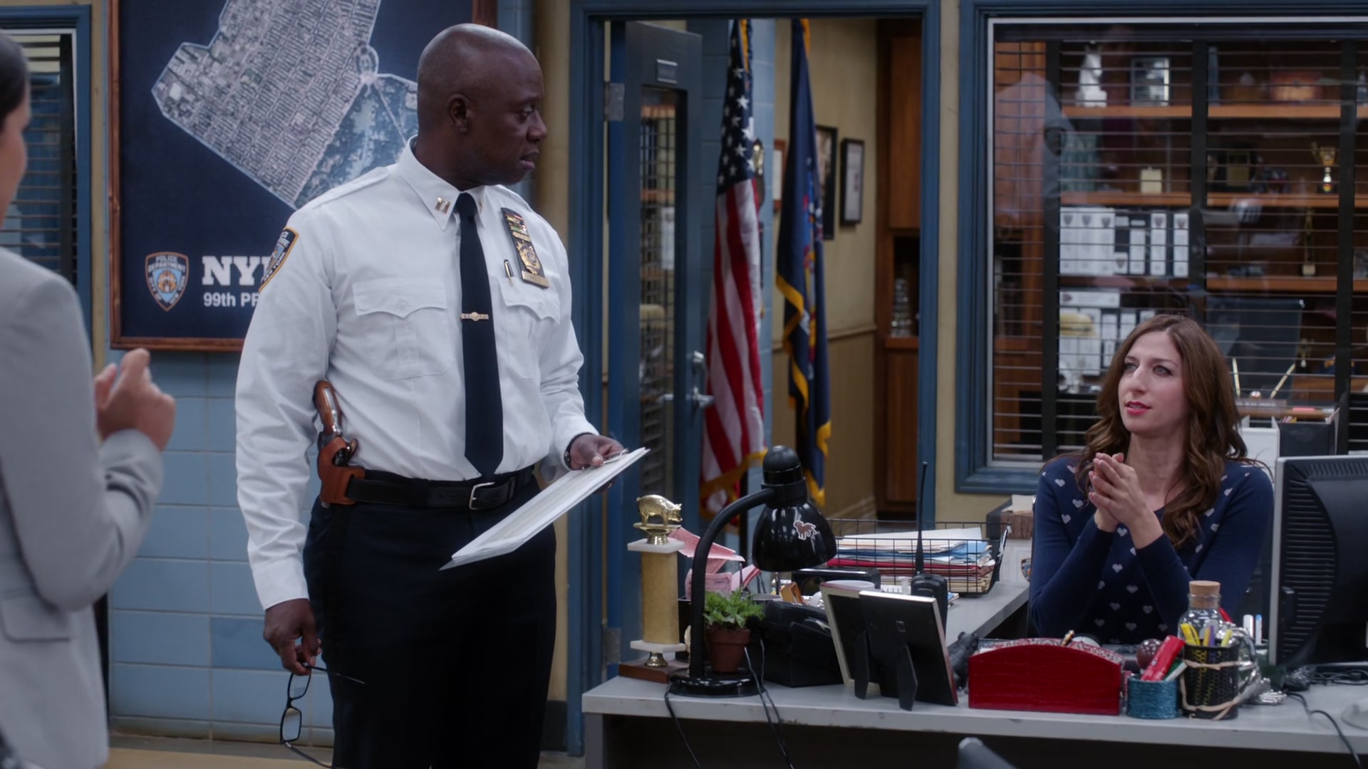 2x08_084.jpg