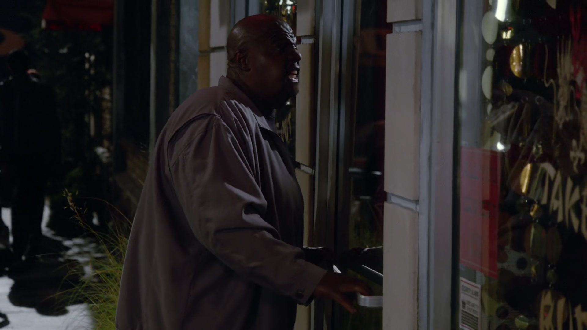 2x08_166.jpg