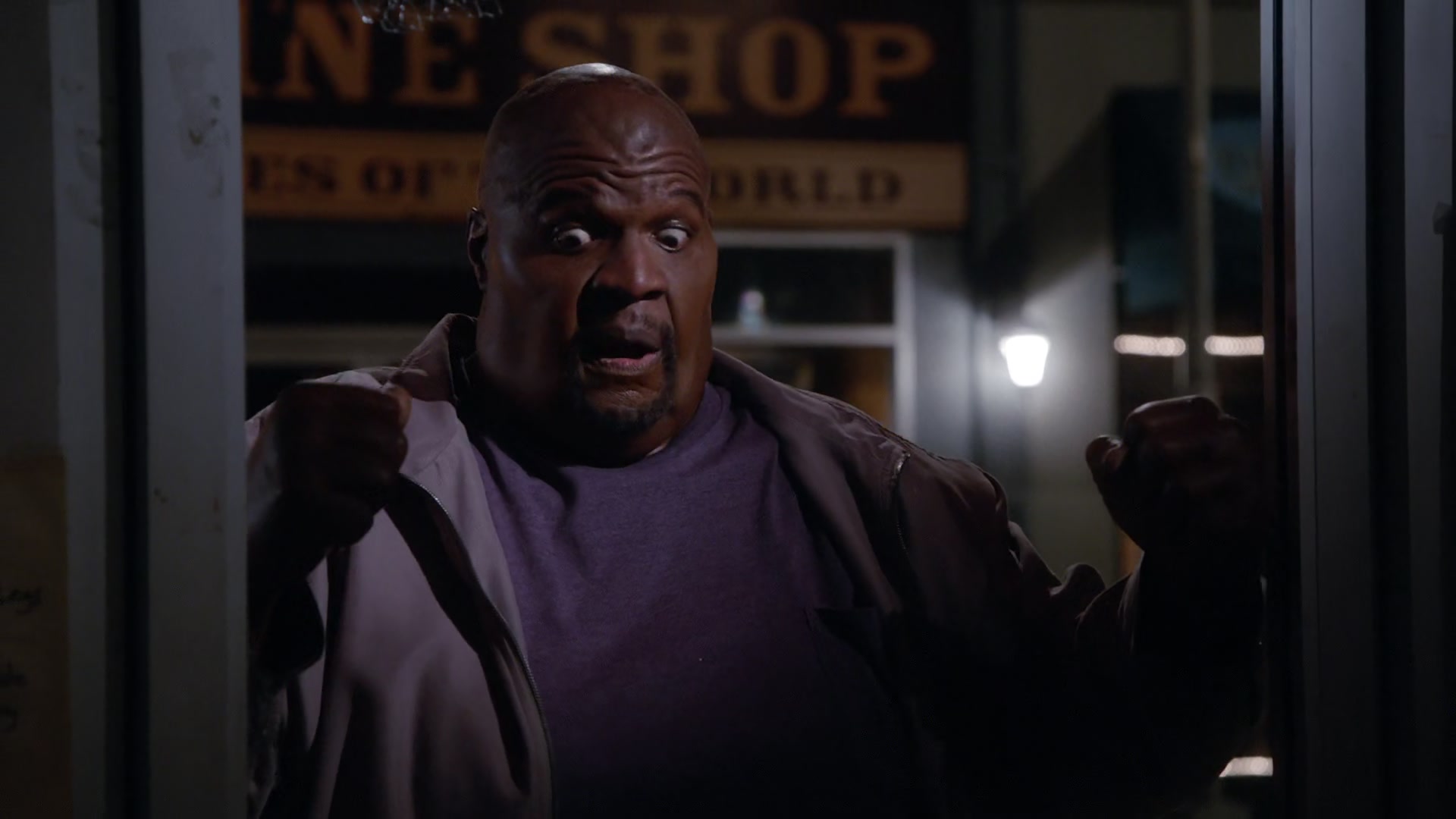 2x08_169.jpg